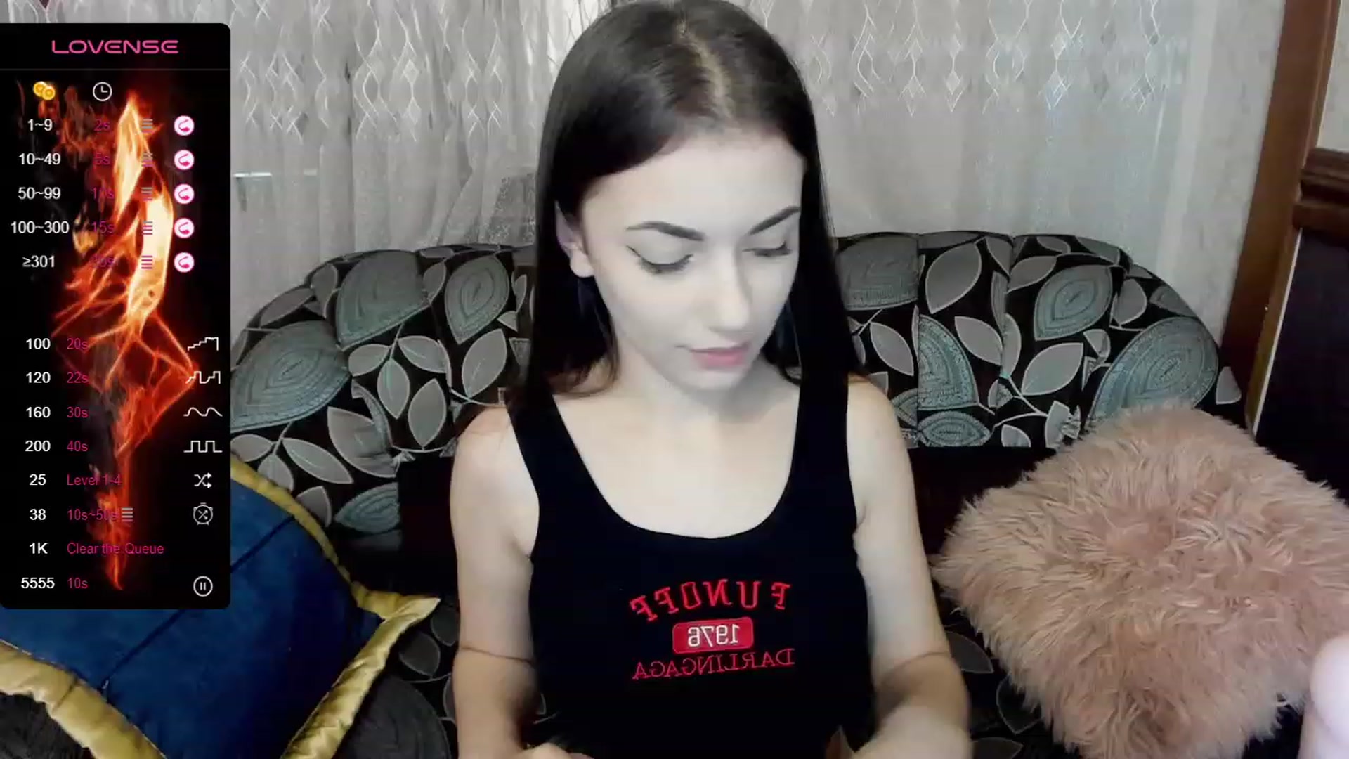 Gallery image thumbnail from HoneyMargaret's myfreecams stream on, 09/15/2023, 10:47 image 17 of 20