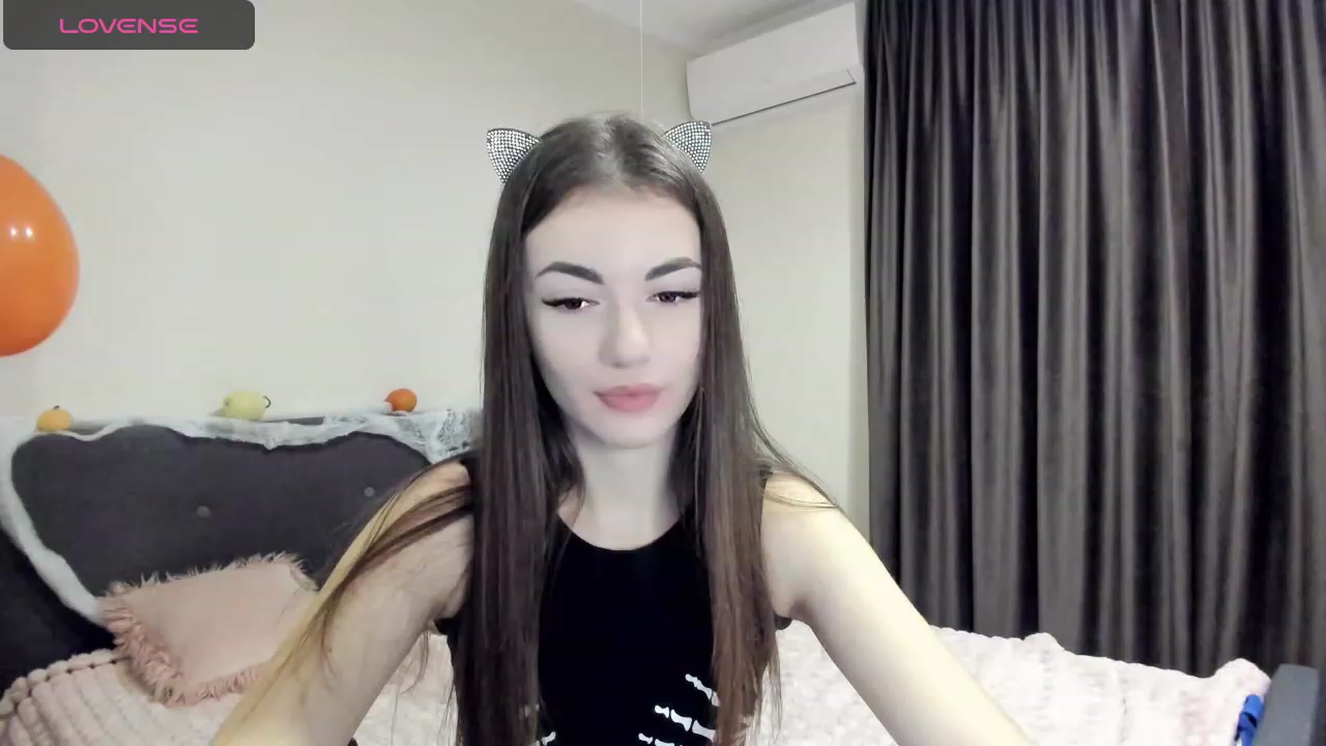 Gallery image thumbnail from HoneyMargo's myfreecams stream on, 11/05/2023, 14:38 image 20 of 20