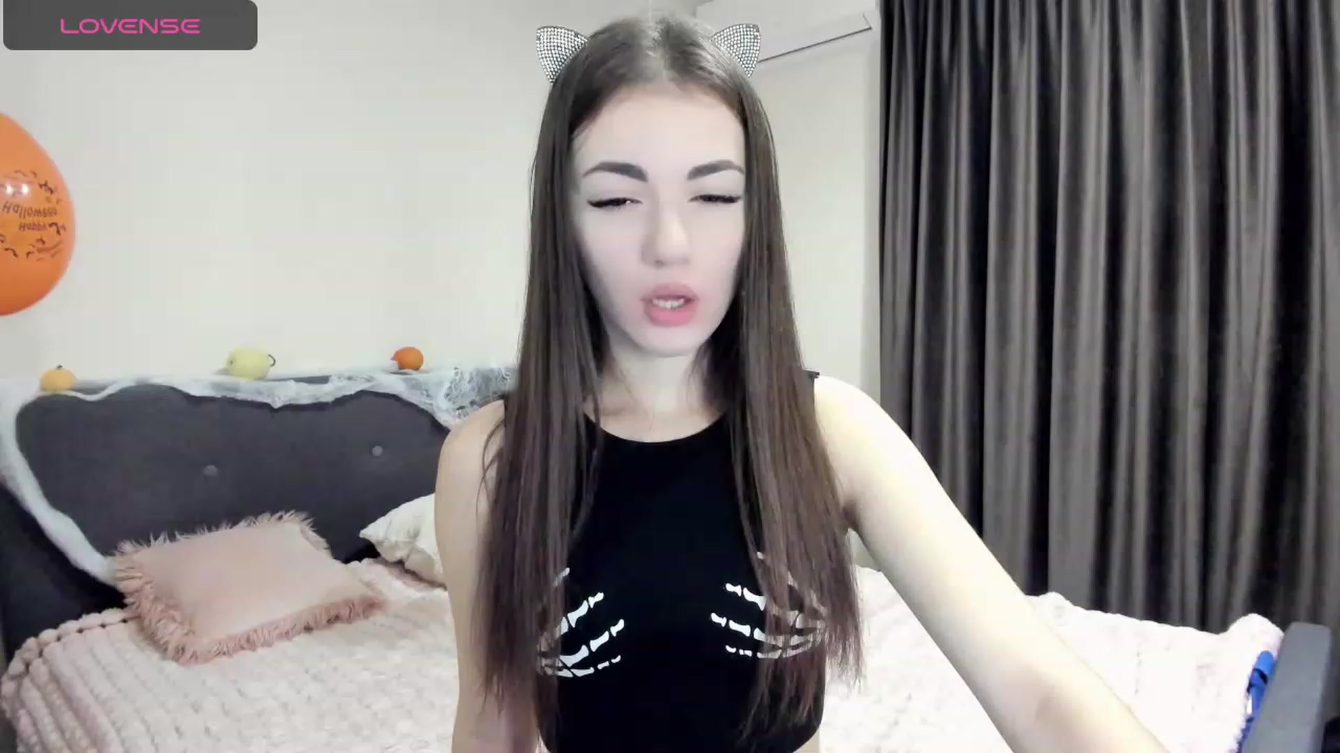 Gallery image thumbnail from HoneyMargo's myfreecams stream on, 11/05/2023, 14:38 image 15 of 20