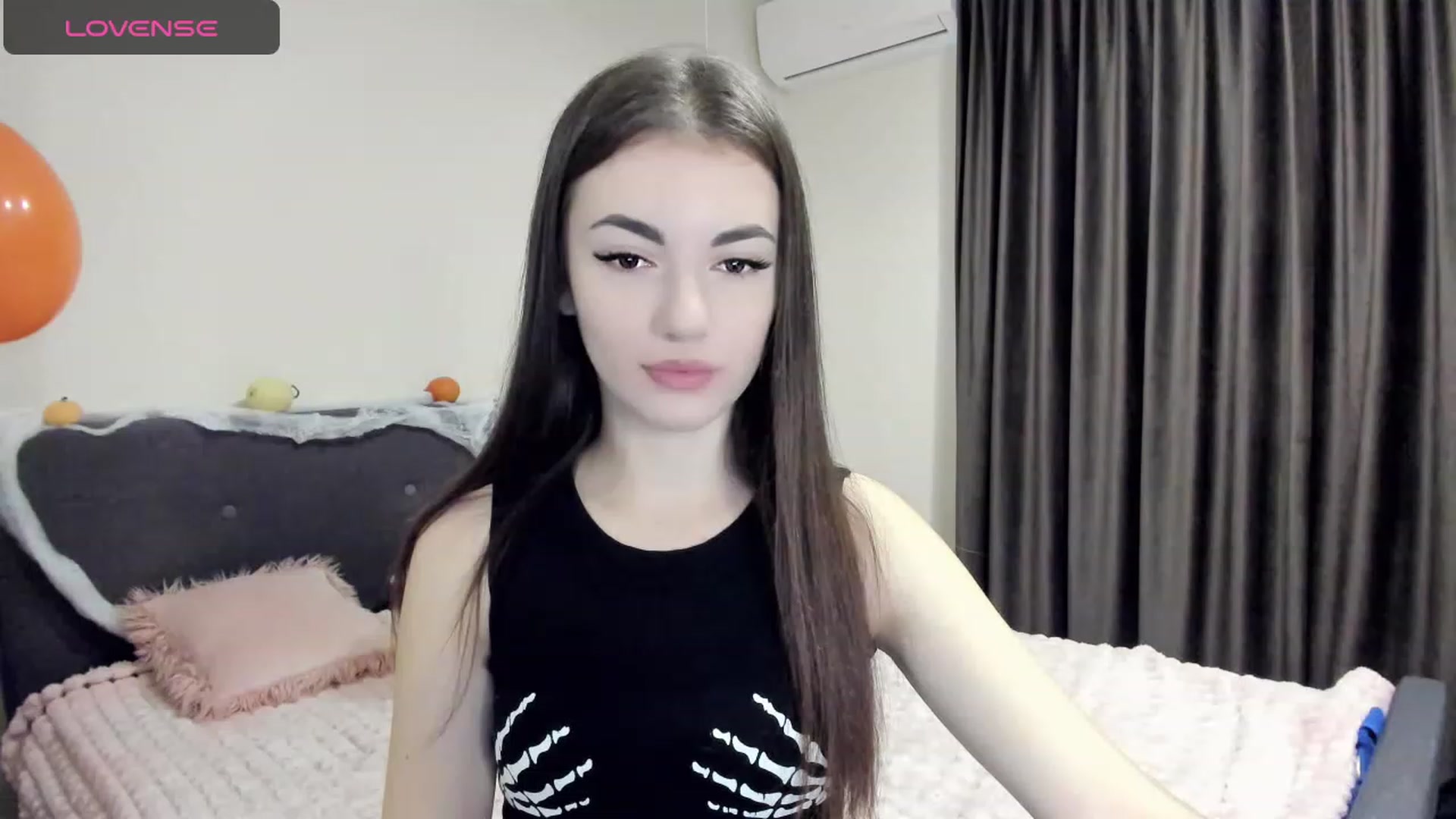 Gallery image thumbnail from HoneyMargo's myfreecams stream on, 11/05/2023, 14:38 image 7 of 20