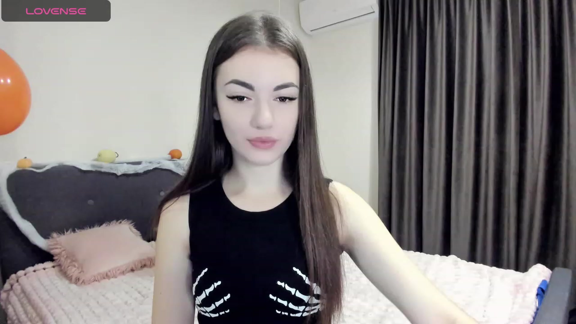 Gallery image thumbnail from HoneyMargo's myfreecams stream on, 11/05/2023, 14:38 image 6 of 20