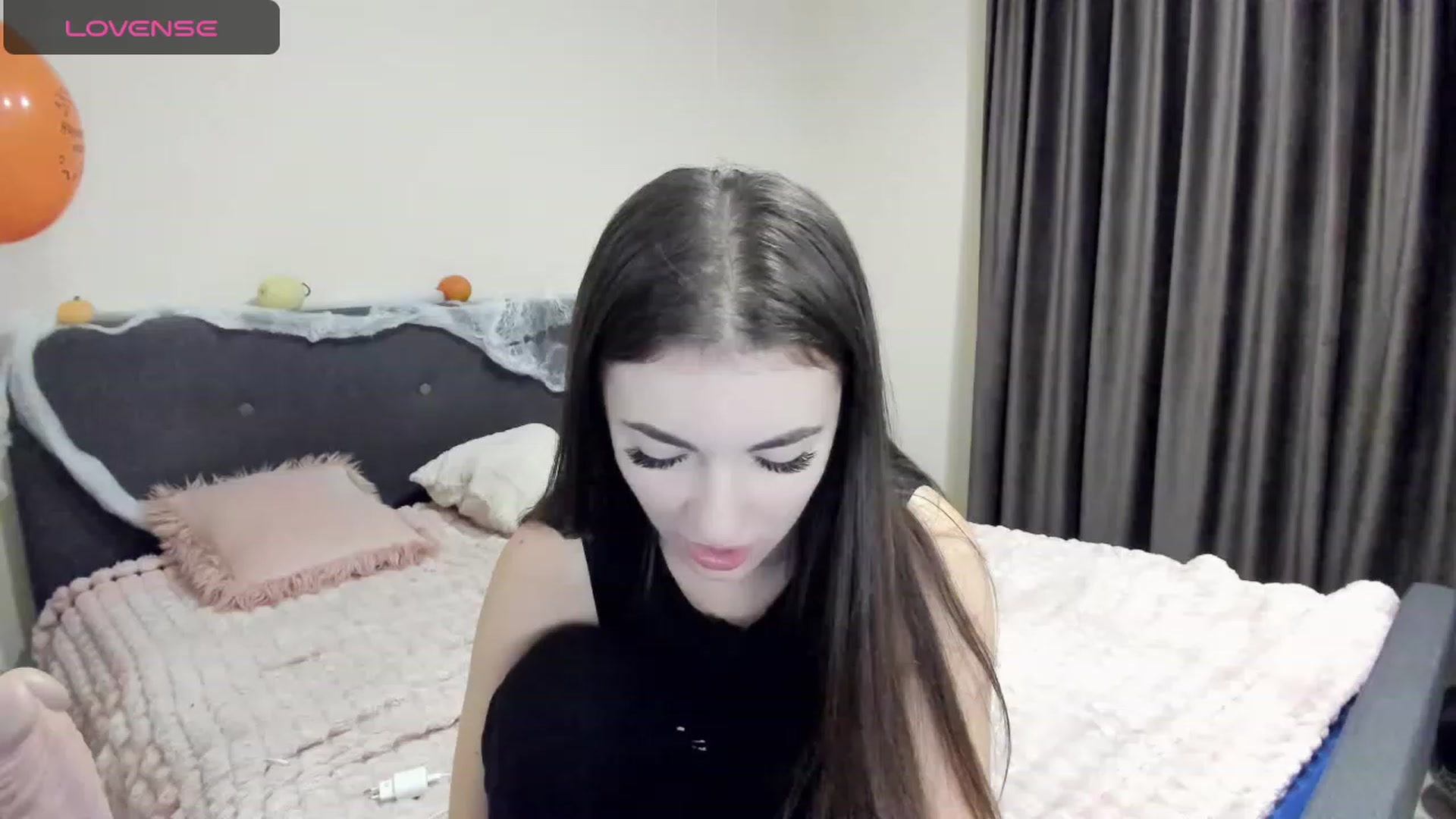 Gallery image thumbnail from HoneyMargo's myfreecams stream on, 11/05/2023, 17:37 image 20 of 20