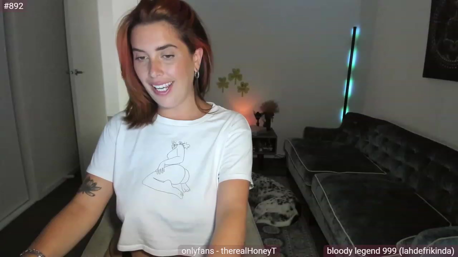 Gallery image thumbnail from HoneyMcTits_'s myfreecams stream on, 03/22/2023, 07:59 image 11 of 20