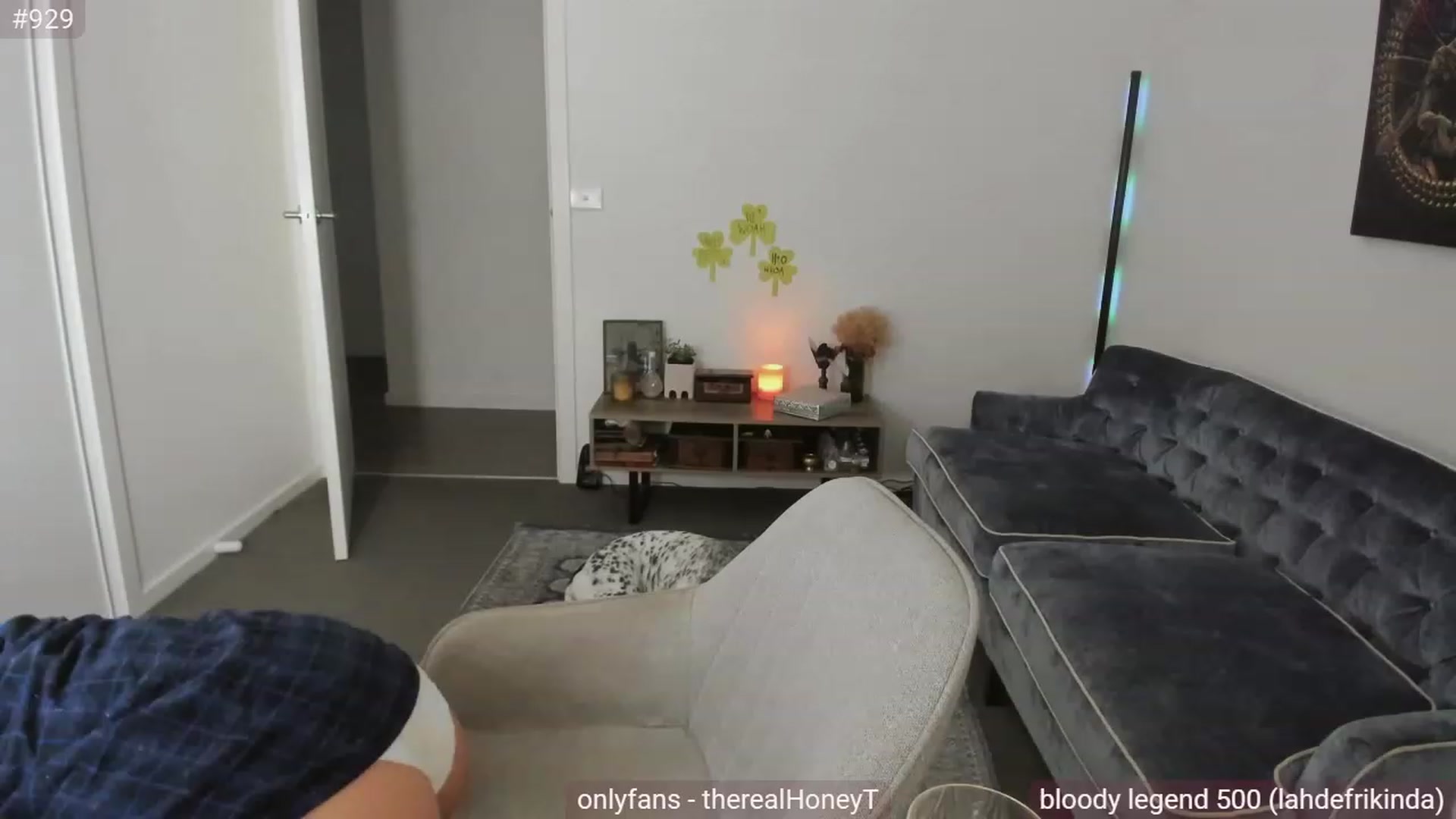 Gallery image thumbnail from HoneyMcTits_'s myfreecams stream on, 03/24/2023, 08:25 image 13 of 20