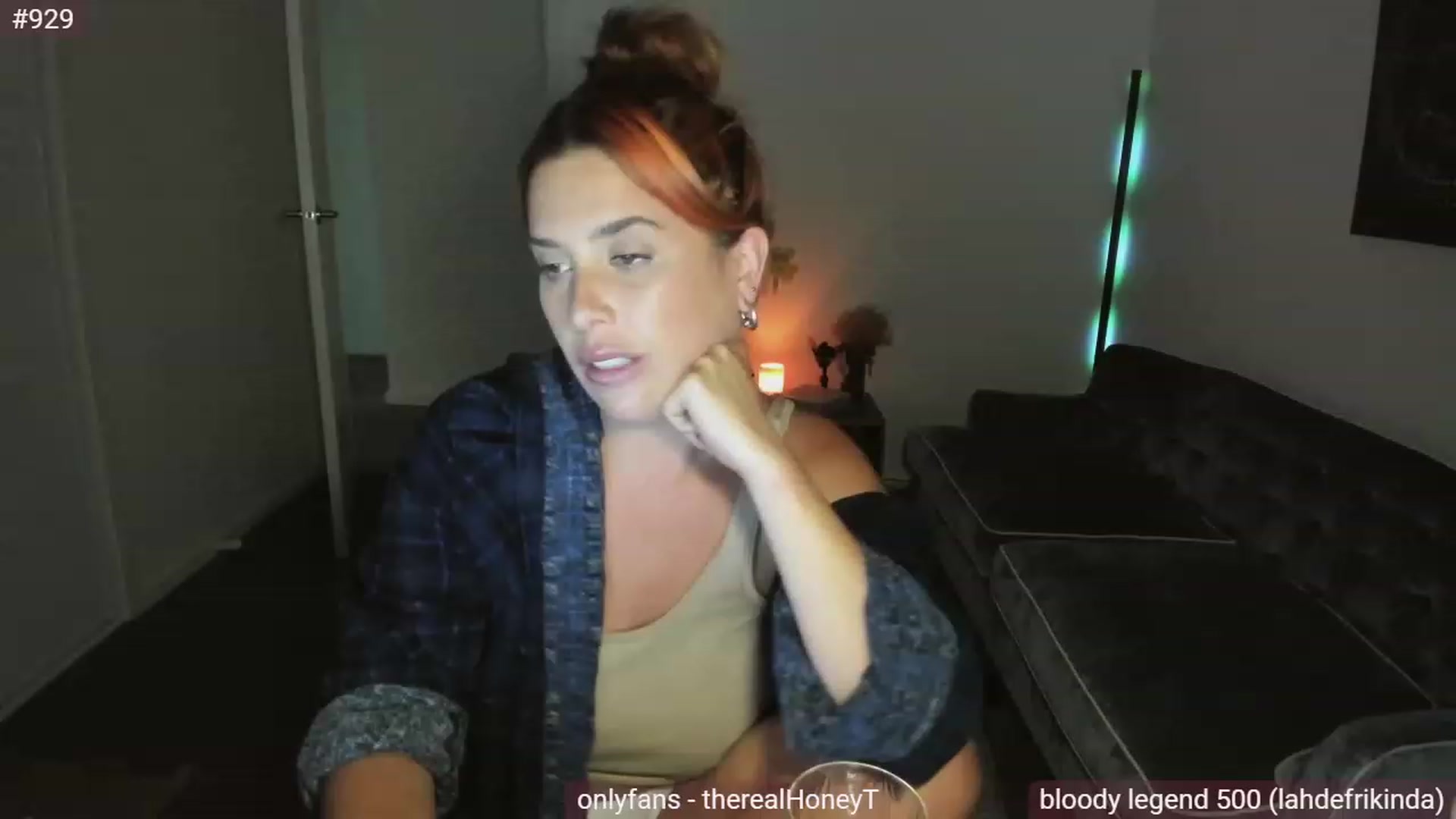 Gallery image thumbnail from HoneyMcTits_'s myfreecams stream on, 03/24/2023, 08:25 image 11 of 20
