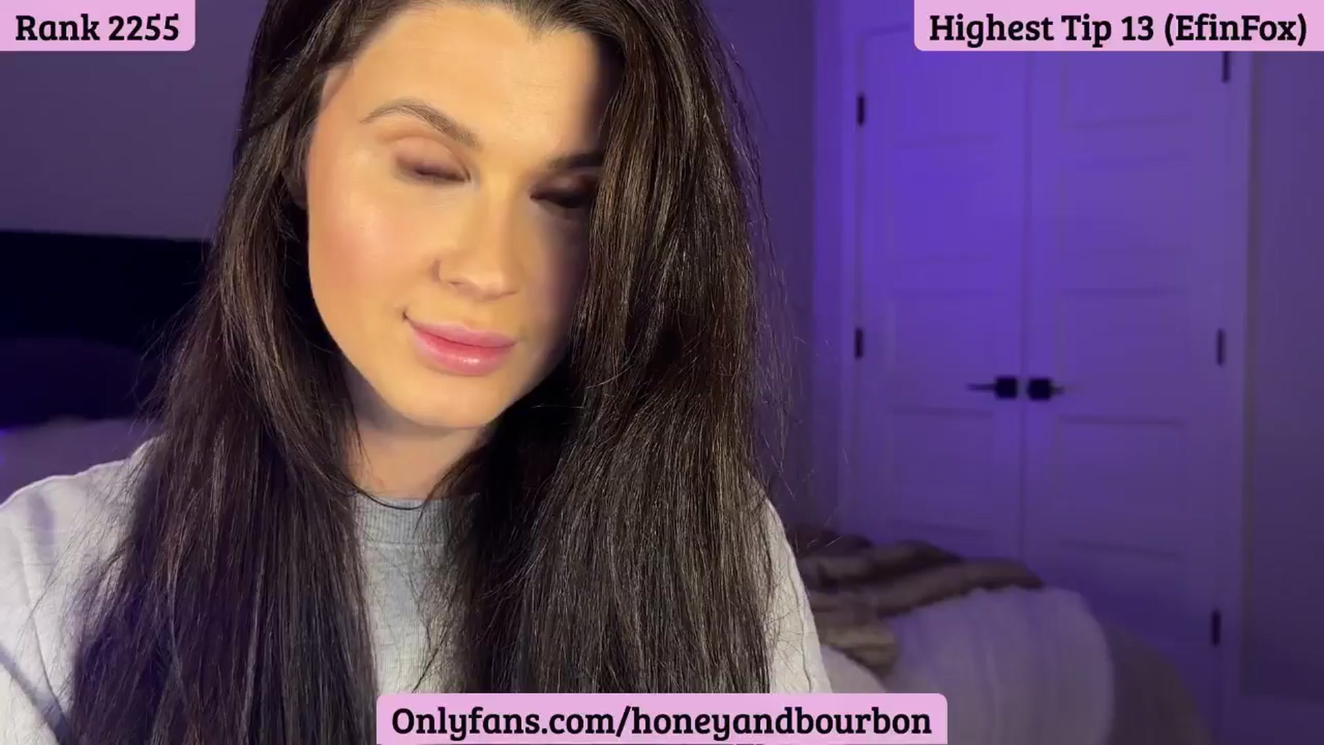 Gallery image thumbnail from HoneyNBourbon's myfreecams stream on, 01/02/2026, 04:11 image 1 of 20