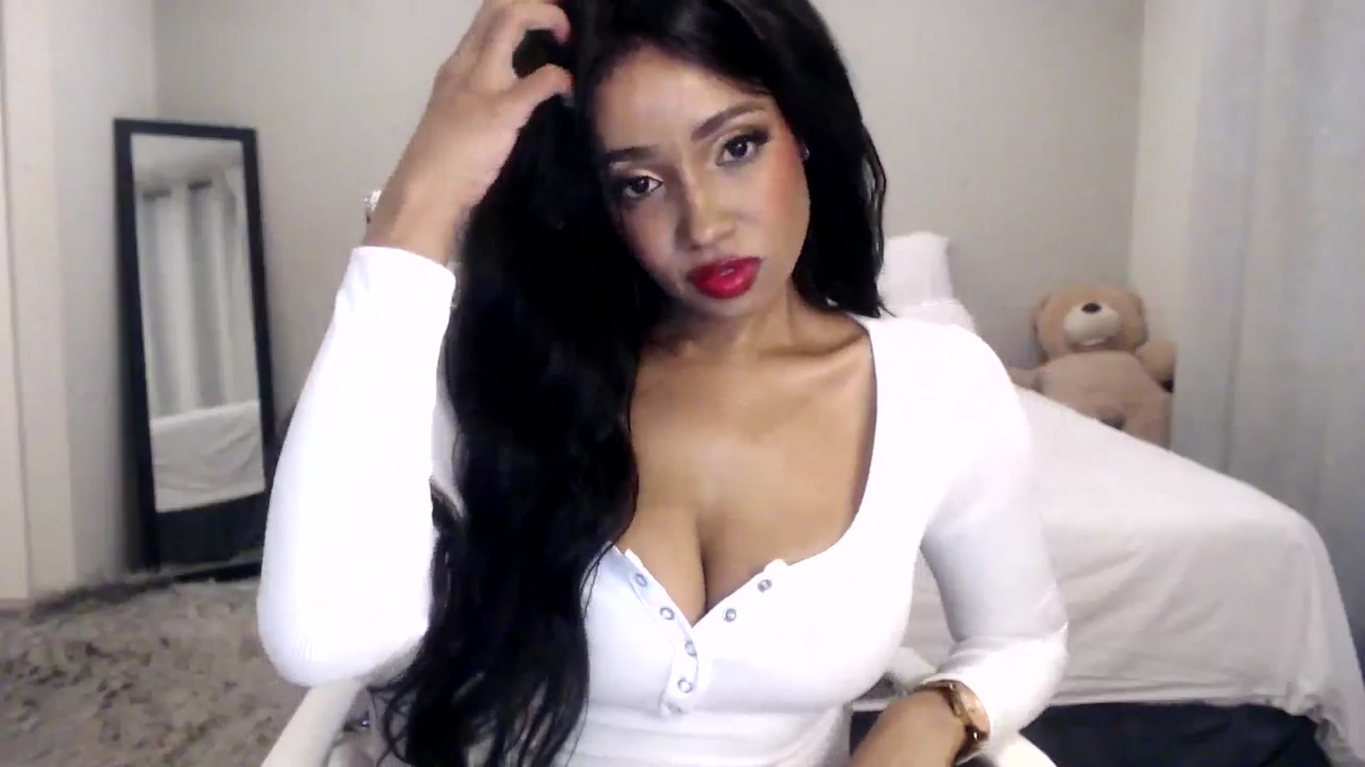 Gallery image thumbnail from HoneyNala's myfreecams stream on, 04/26/2025, 02:33 image 3 of 20