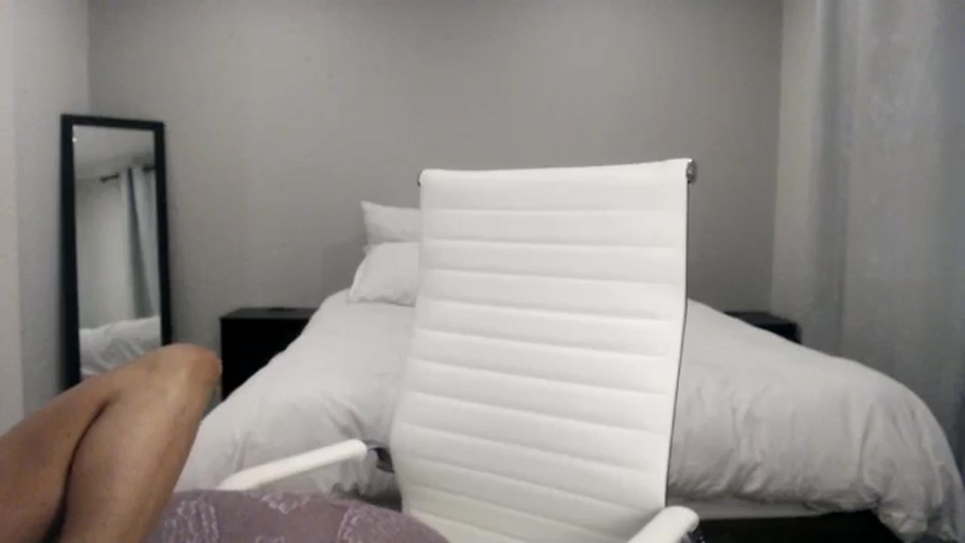Gallery image thumbnail from HoneyNala's myfreecams stream on, 09/15/2025, 03:57 image 14 of 20