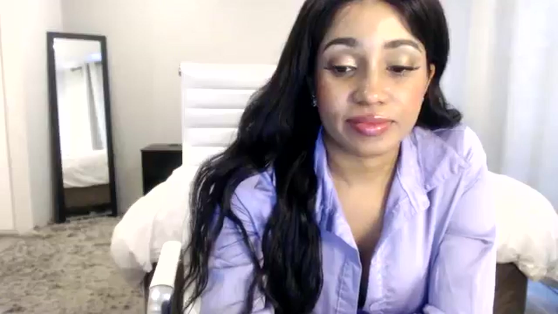 Gallery image thumbnail from HoneyNala's myfreecams stream on, 09/15/2025, 05:28 image 10 of 20