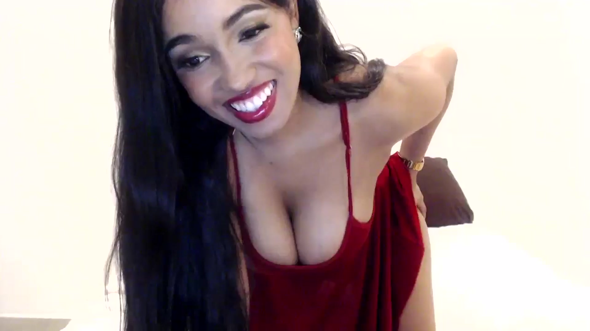 Gallery image thumbnail from HoneyNala's myfreecams stream on, 02/01/2026, 01:56 image 3 of 20