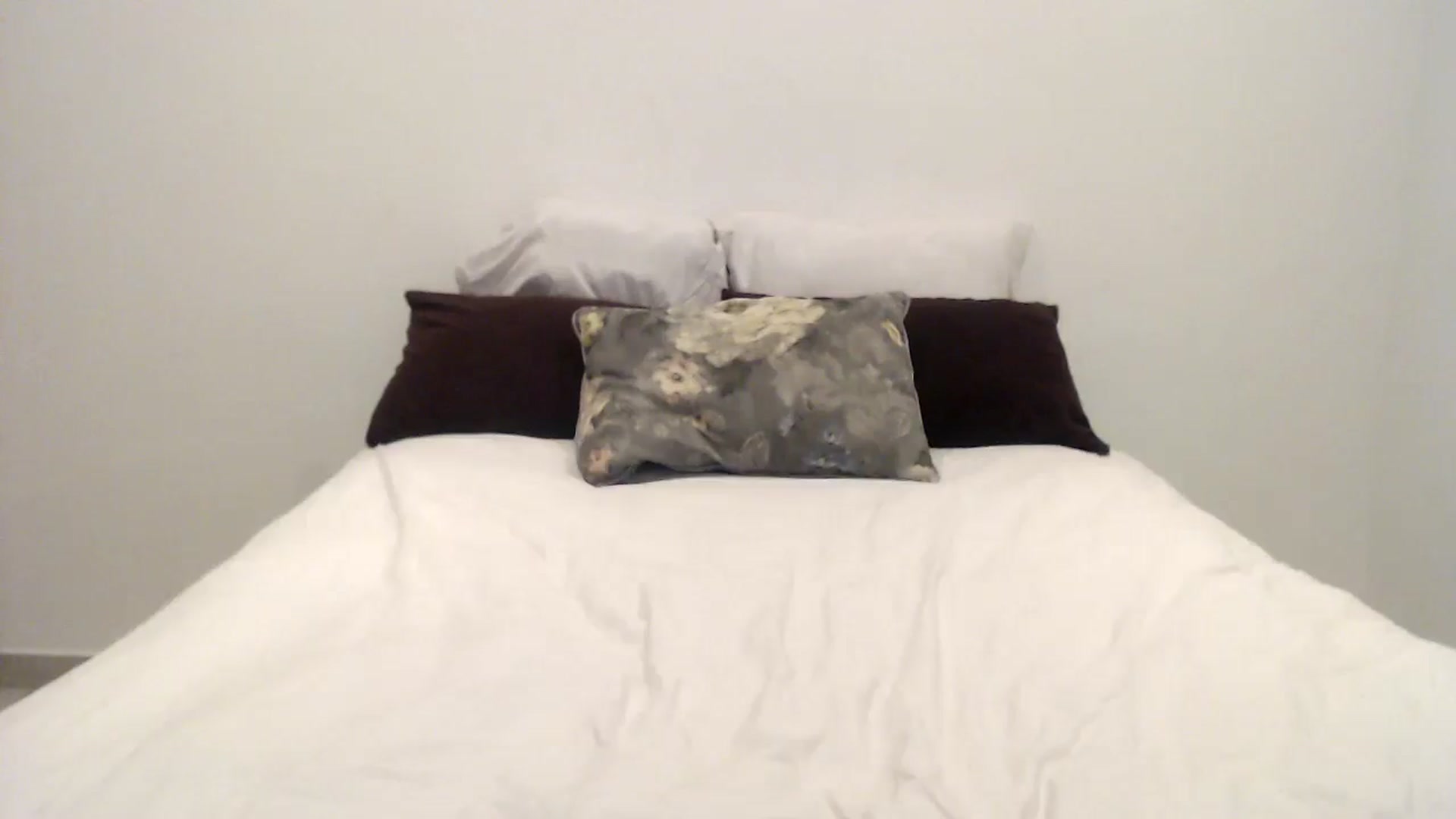 Gallery image thumbnail from HoneyNala's myfreecams stream on, 02/01/2026, 04:15 image 12 of 20