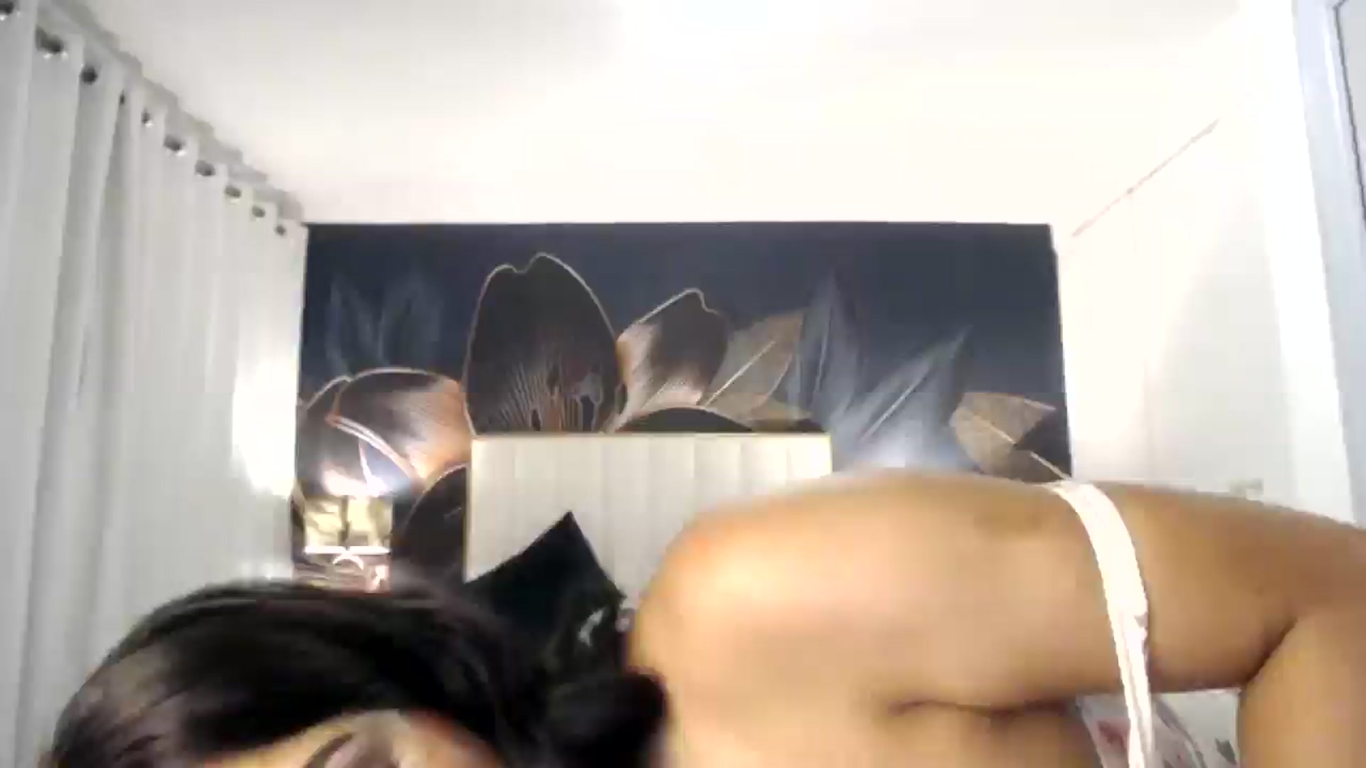 Gallery image thumbnail from HoneyNala's myfreecams stream on, 03/12/2026, 02:01 image 15 of 20