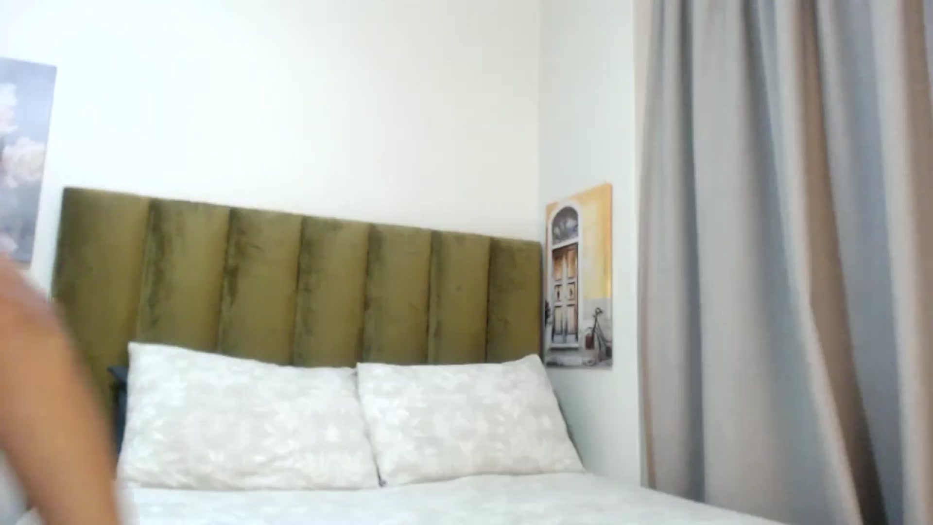 Gallery image thumbnail from HoneyNala's myfreecams stream on, 03/27/2026, 24:00 image 4 of 20