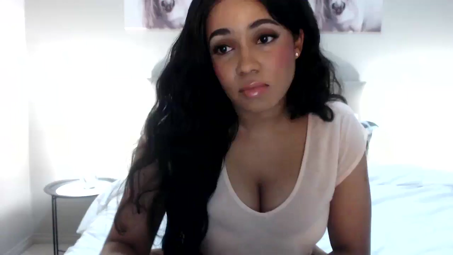 Gallery image thumbnail from HoneyNala's myfreecams stream on, 04/17/2026, 24:55 image 1 of 20