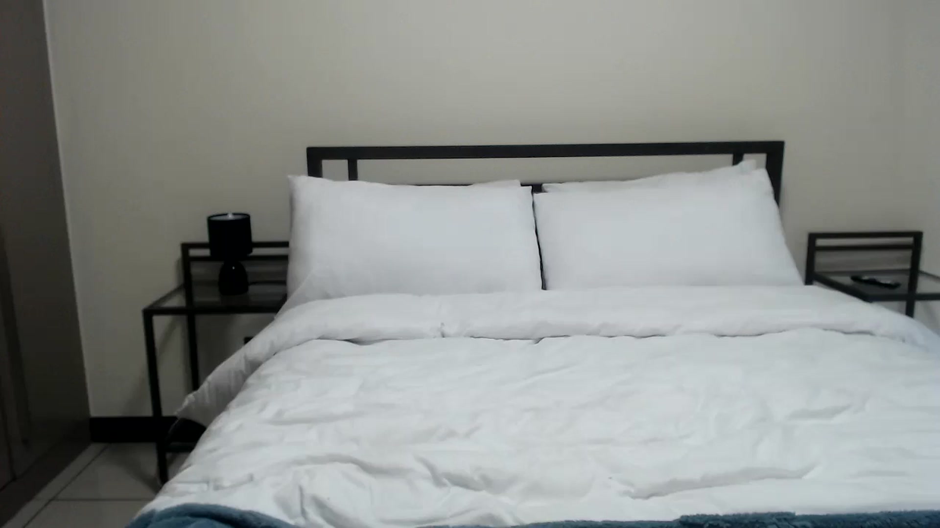 Gallery image thumbnail from HoneyNala's myfreecams stream on, 05/04/2026, 08:02 image 10 of 20