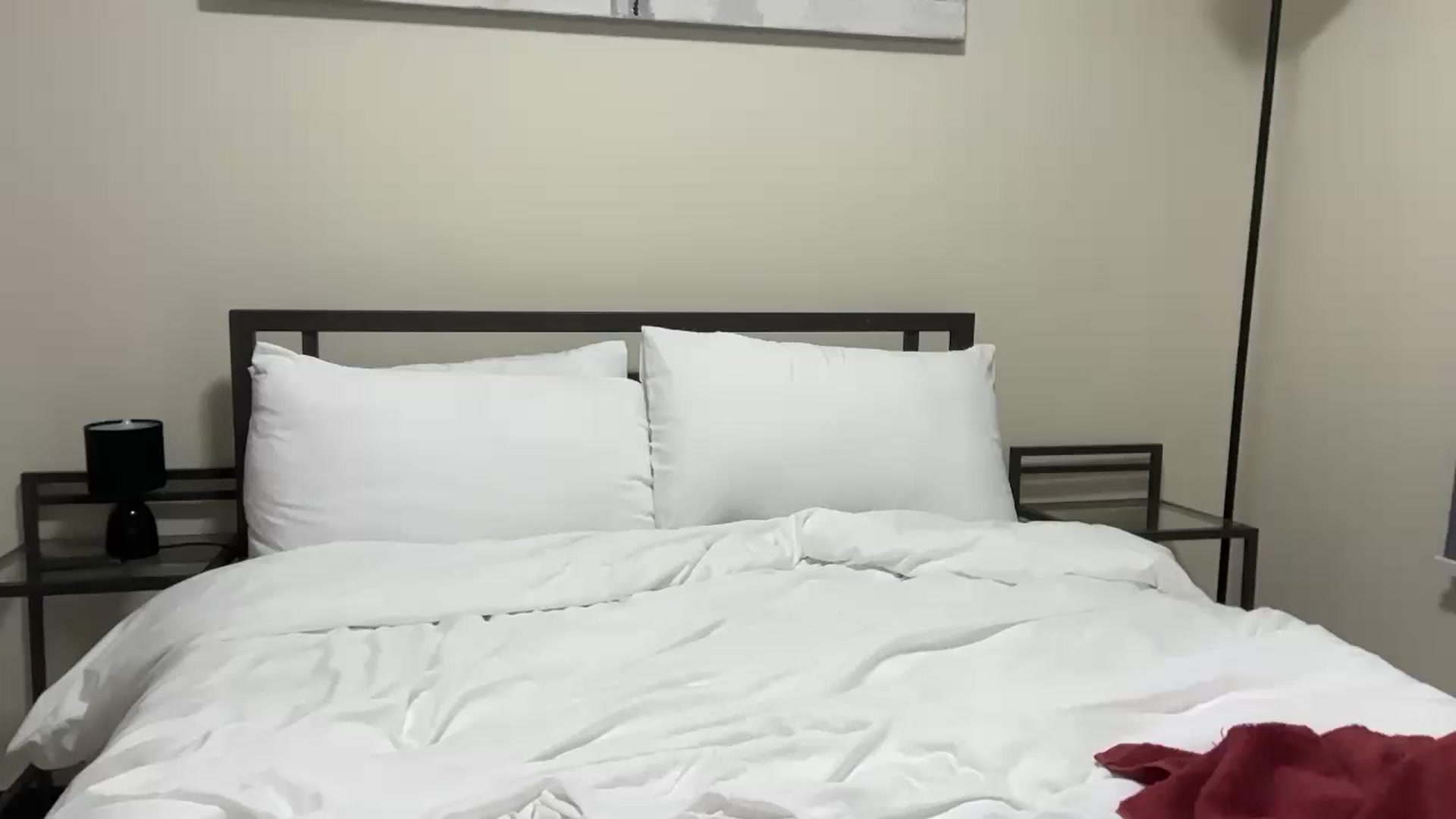 Gallery image thumbnail from HoneyNala's myfreecams stream on, 05/11/2026, 20:01 image 11 of 20