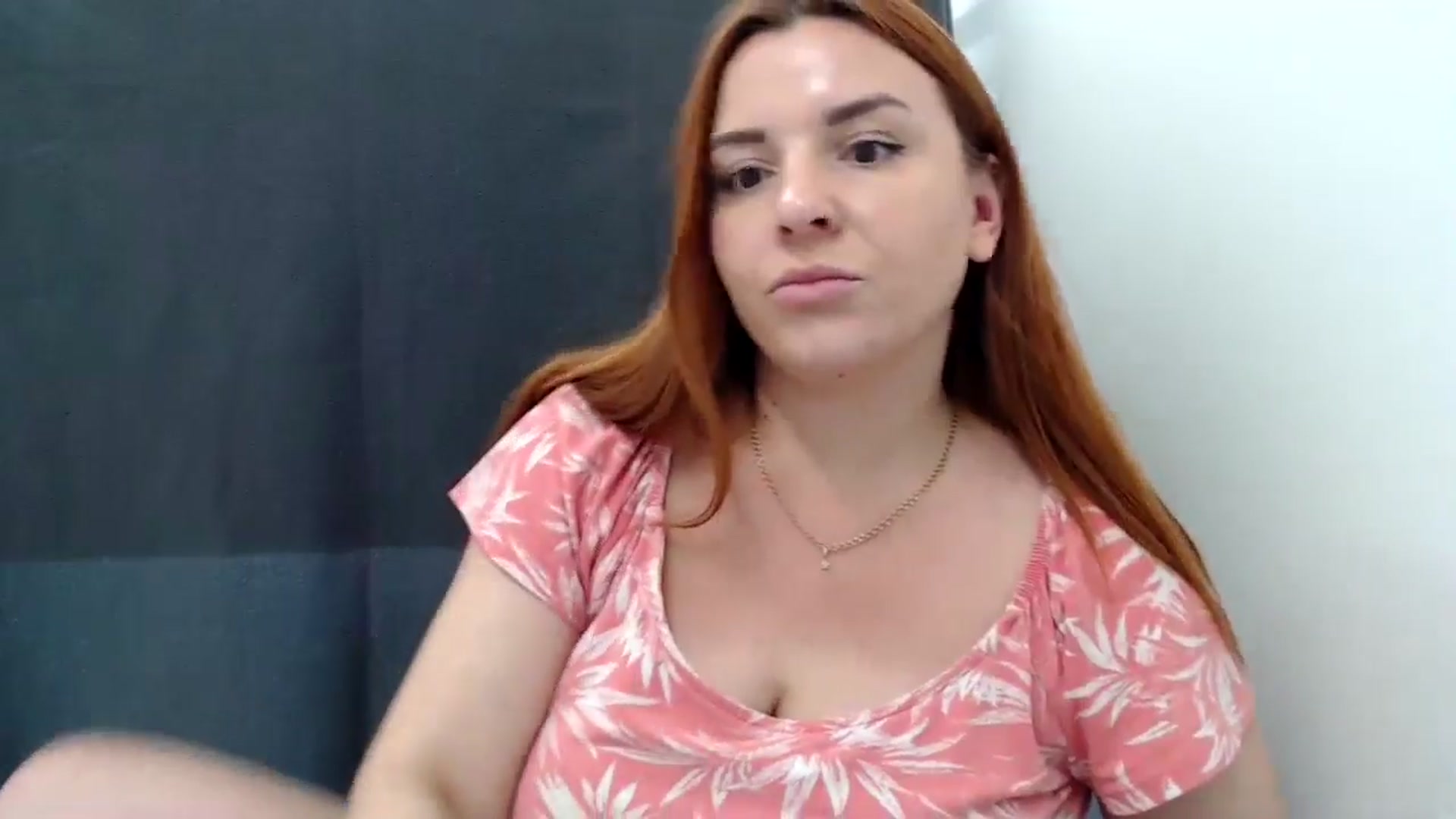 Gallery image thumbnail from HoneyPapaya's myfreecams stream on, 07/05/2024, 14:58 image 19 of 20