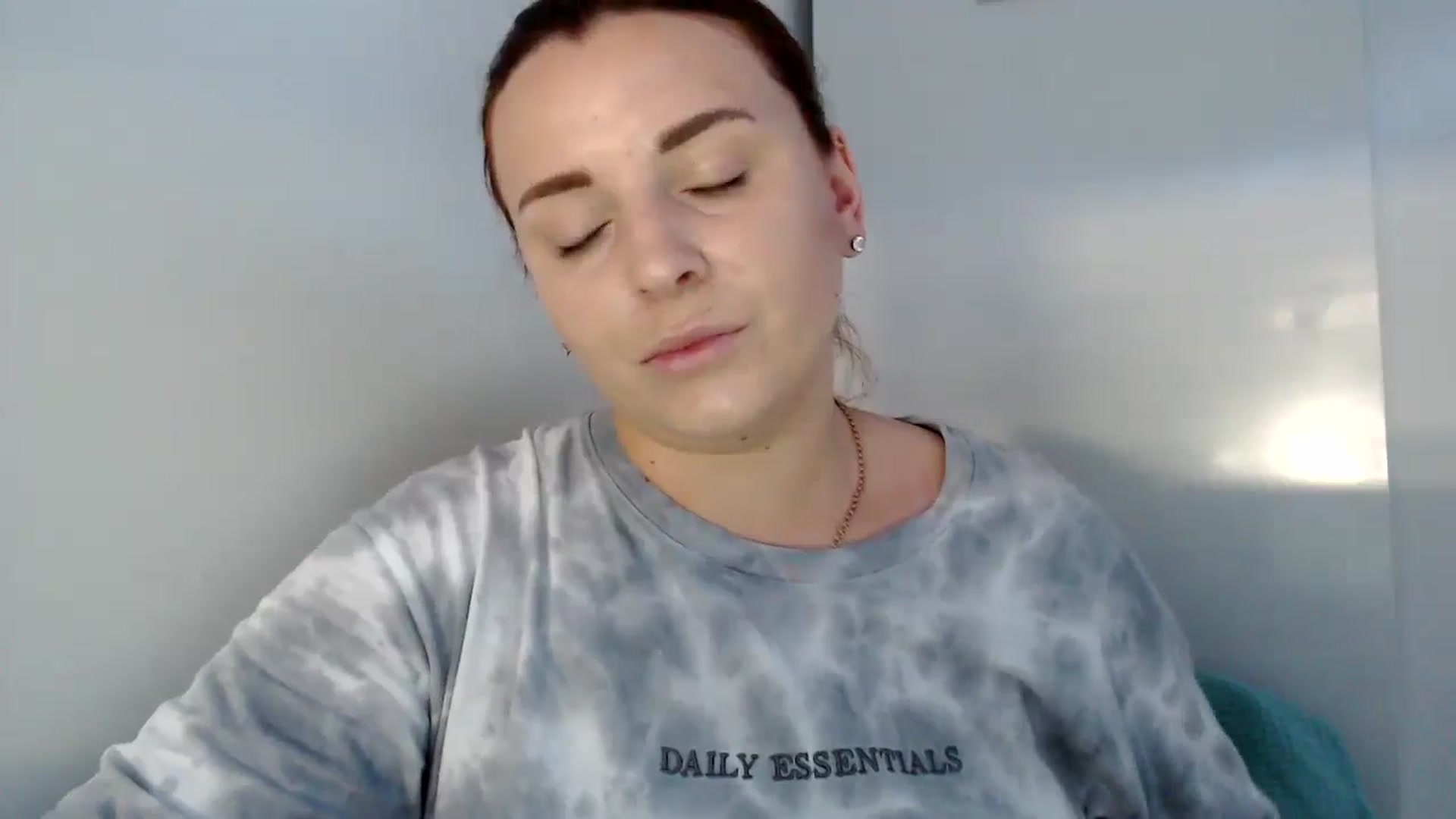 Gallery image thumbnail from HoneyPapaya's myfreecams stream on, 08/13/2024, 12:29 image 7 of 20
