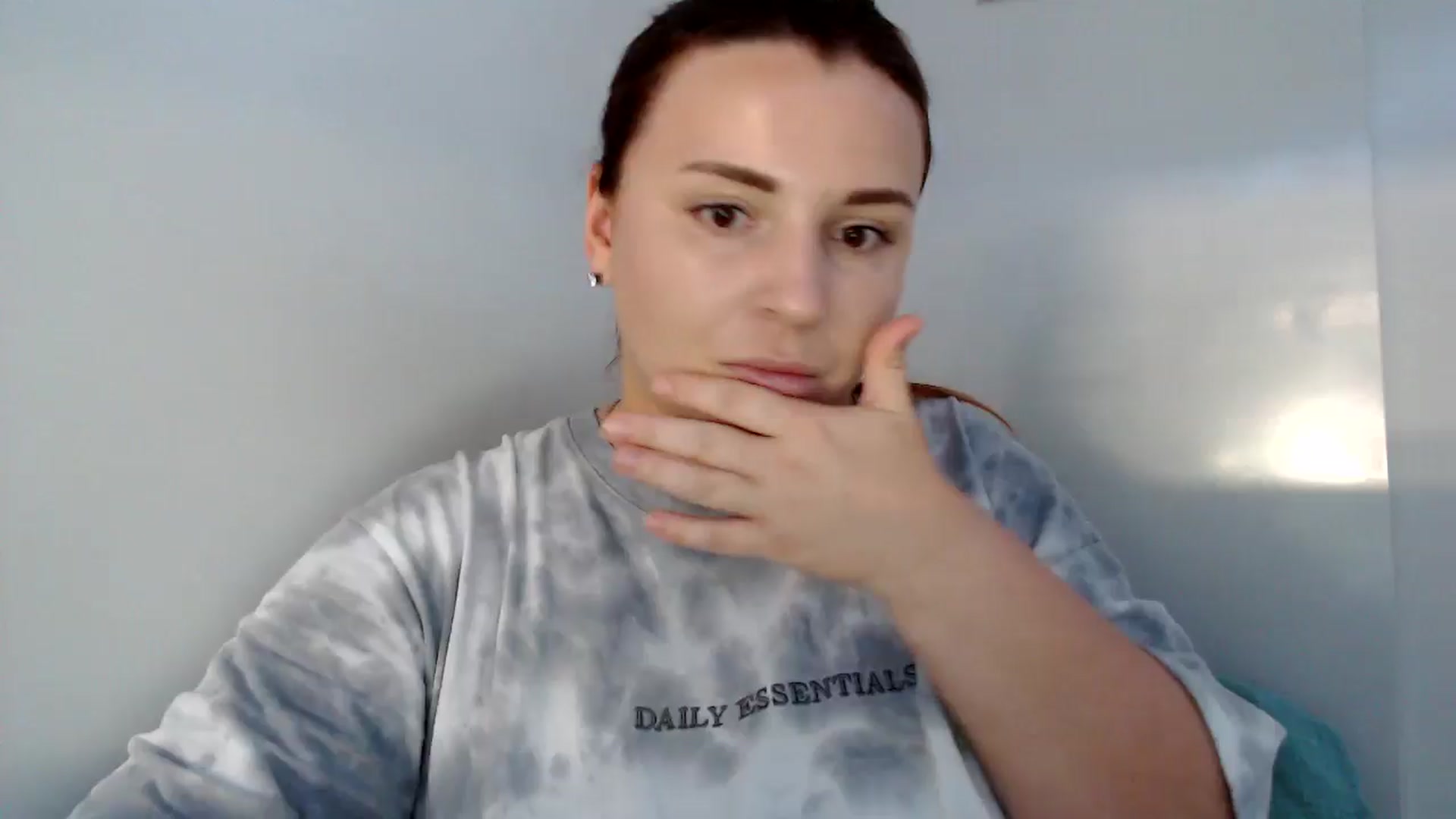 Gallery image thumbnail from HoneyPapaya's myfreecams stream on, 08/13/2024, 12:29 image 5 of 20