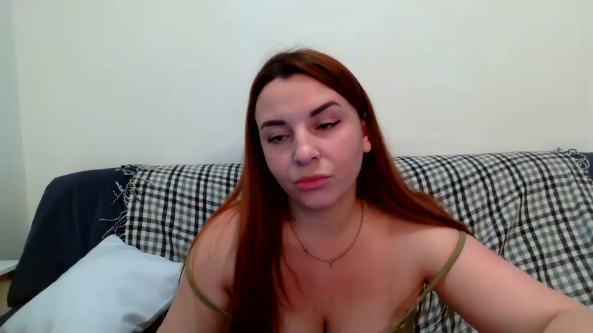 Gallery image thumbnail from HoneyPapaya's myfreecams stream on, 12/24/2024, 13:30 image 10 of 20
