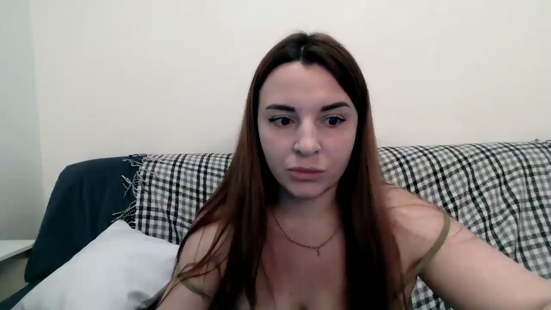 Gallery image thumbnail from HoneyPapaya's myfreecams stream on, 12/24/2024, 13:30 image 20 of 20