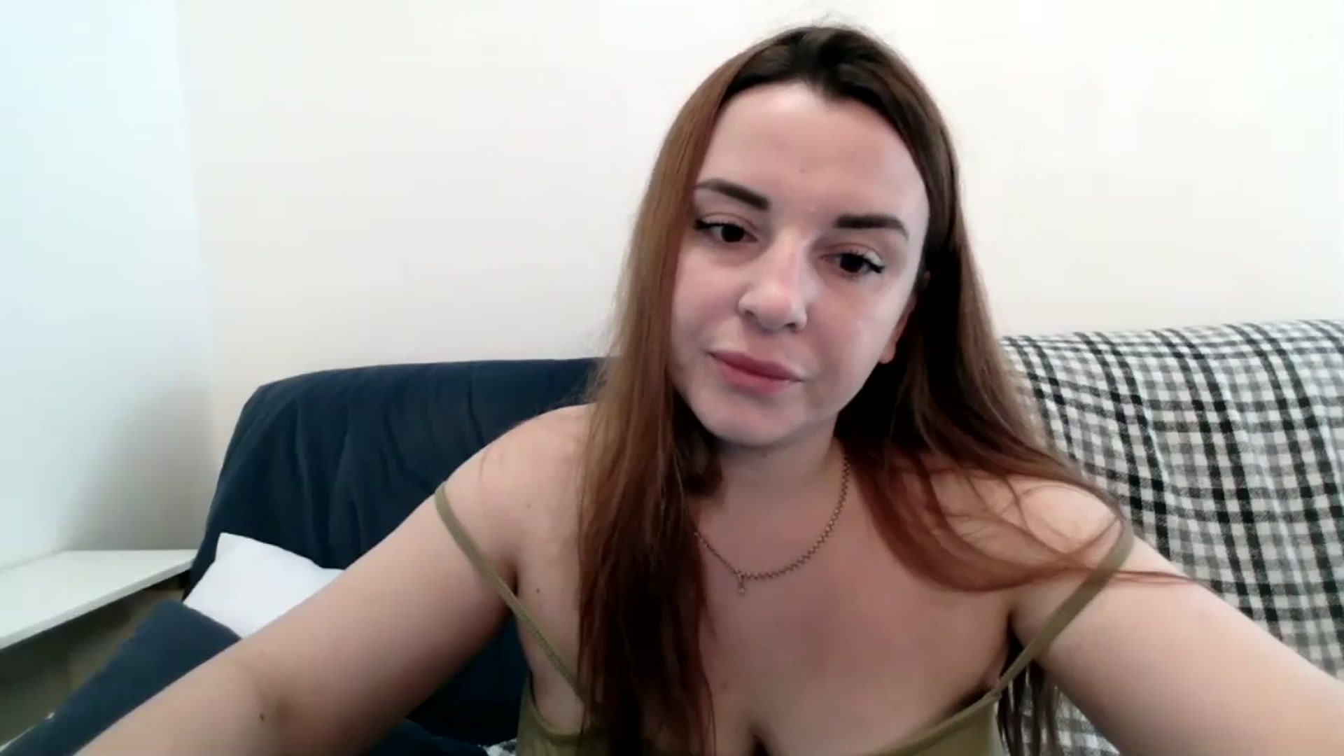 Gallery image thumbnail from HoneyPapaya's myfreecams stream on, 12/25/2024, 11:26 image 5 of 20