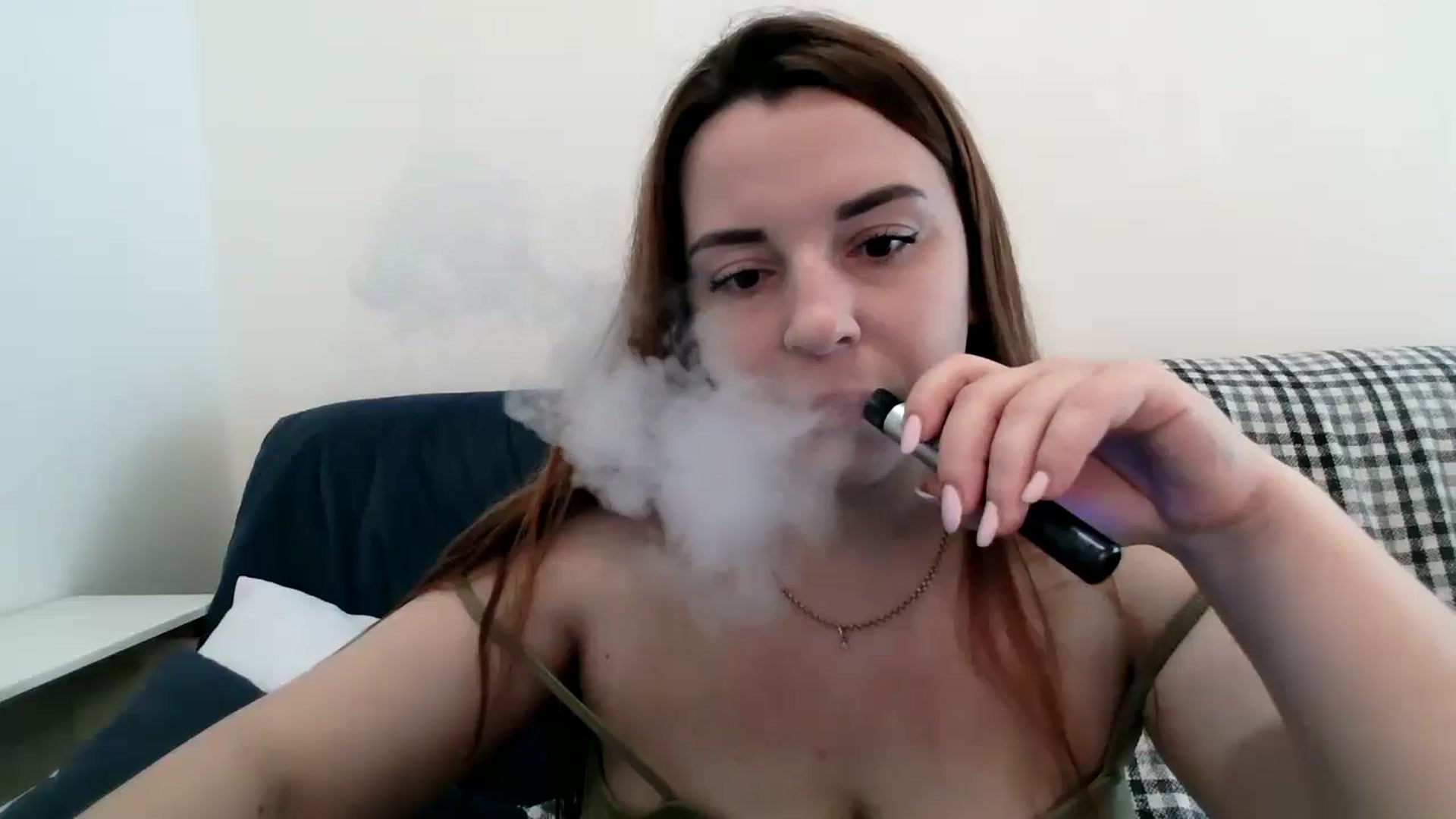 Gallery image thumbnail from HoneyPapaya's myfreecams stream on, 12/25/2024, 11:26 image 8 of 20