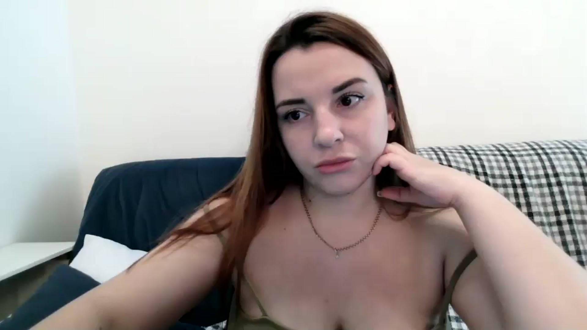 Gallery image thumbnail from HoneyPapaya's myfreecams stream on, 12/25/2024, 11:26 image 19 of 20
