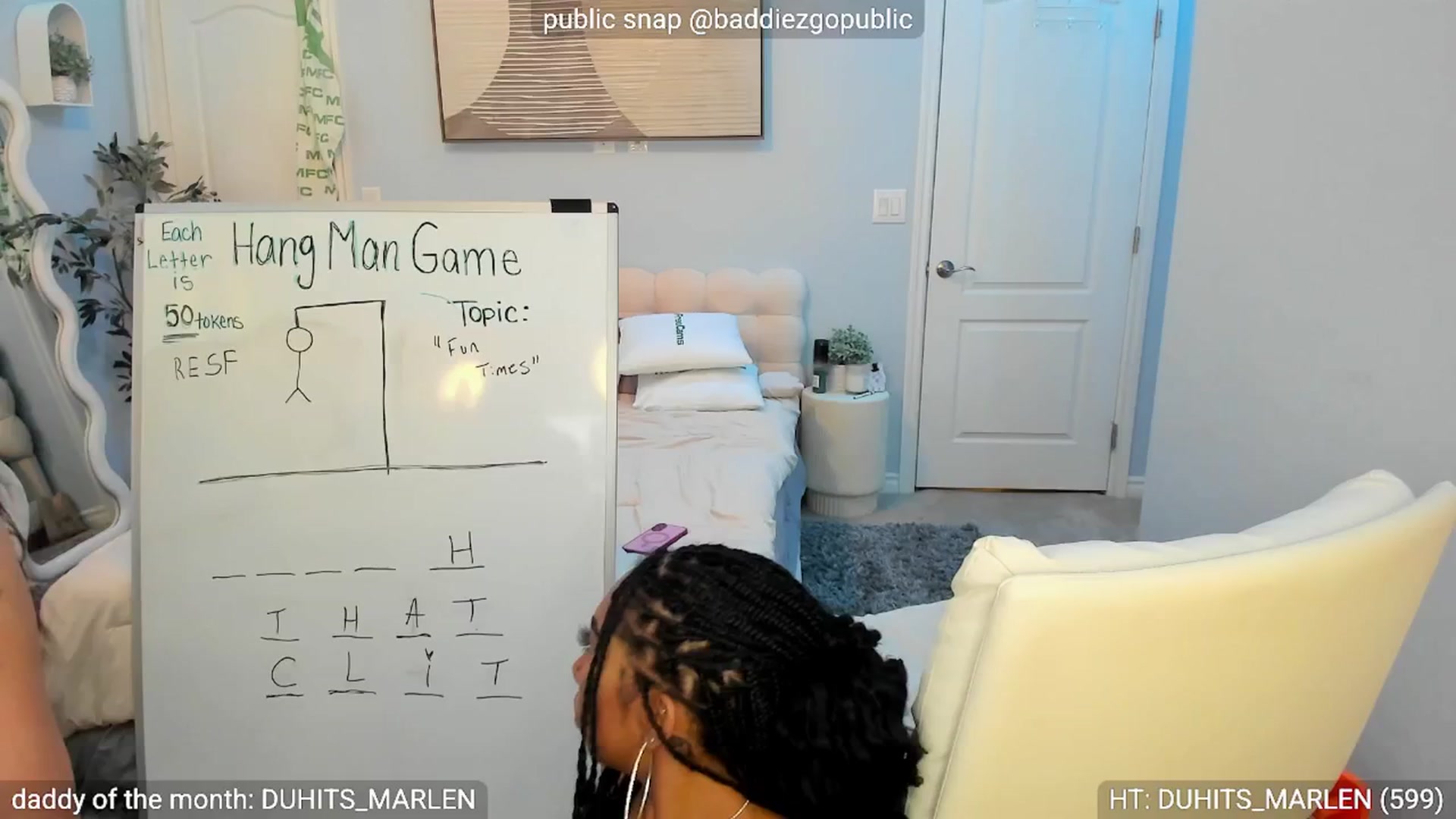 Gallery image thumbnail from HoneyRosa's myfreecams stream on, 03/11/2025, 08:17 image 9 of 20