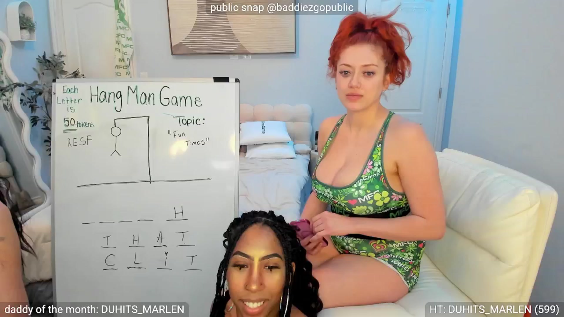 Gallery image thumbnail from HoneyRosa's myfreecams stream on, 03/11/2025, 08:17 image 10 of 20