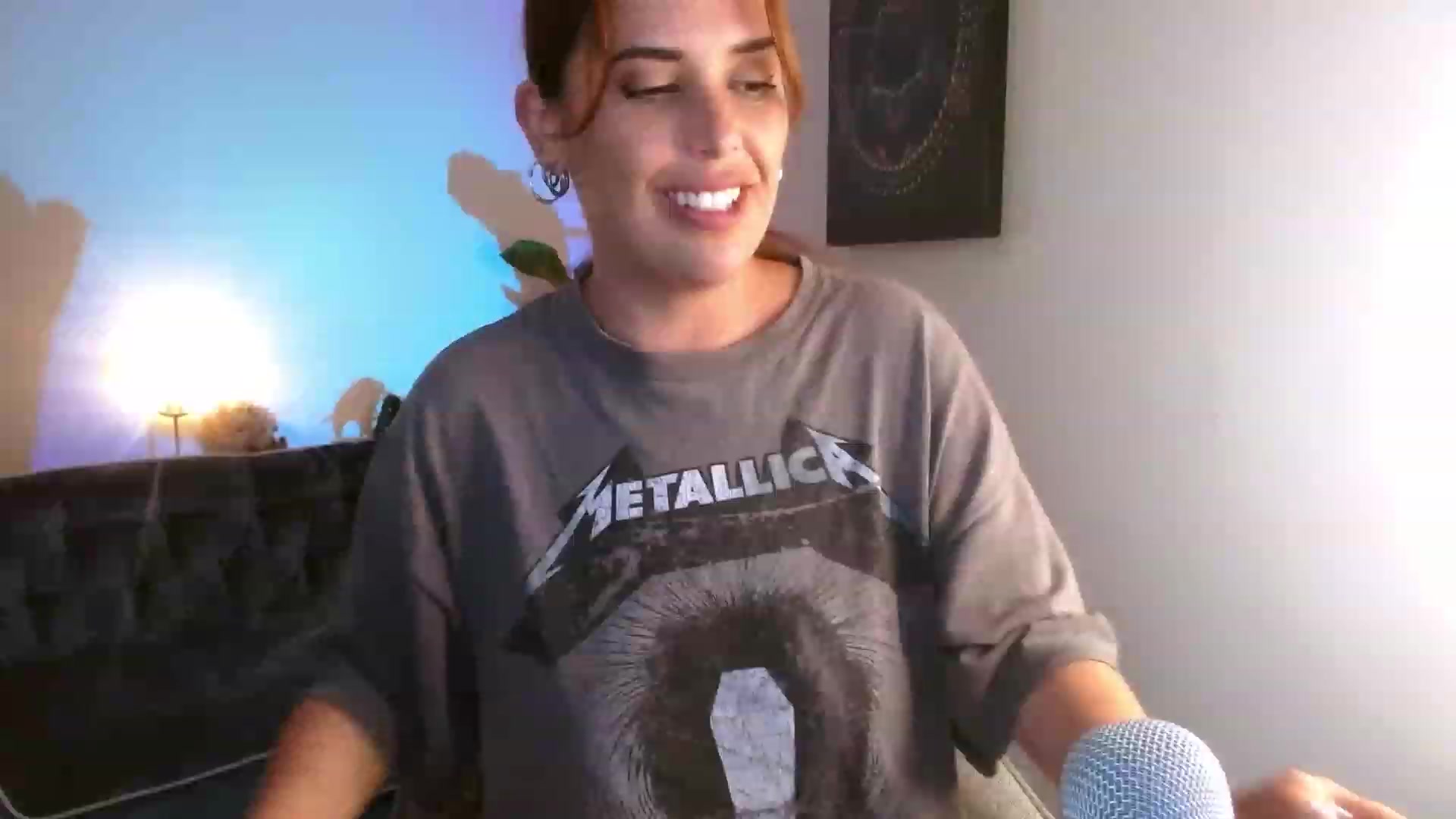 Gallery image thumbnail from HoneyTits_'s myfreecams stream on, 11/18/2022, 10:19 image 14 of 20