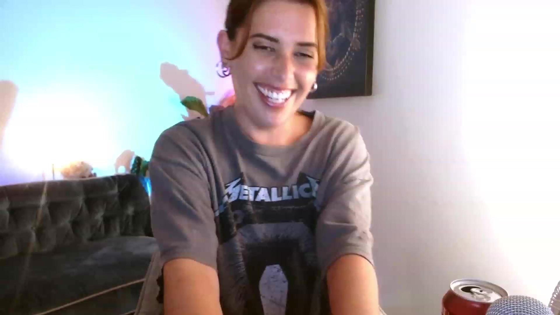 Gallery image thumbnail from HoneyTits_'s myfreecams stream on, 11/18/2022, 10:19 image 17 of 20