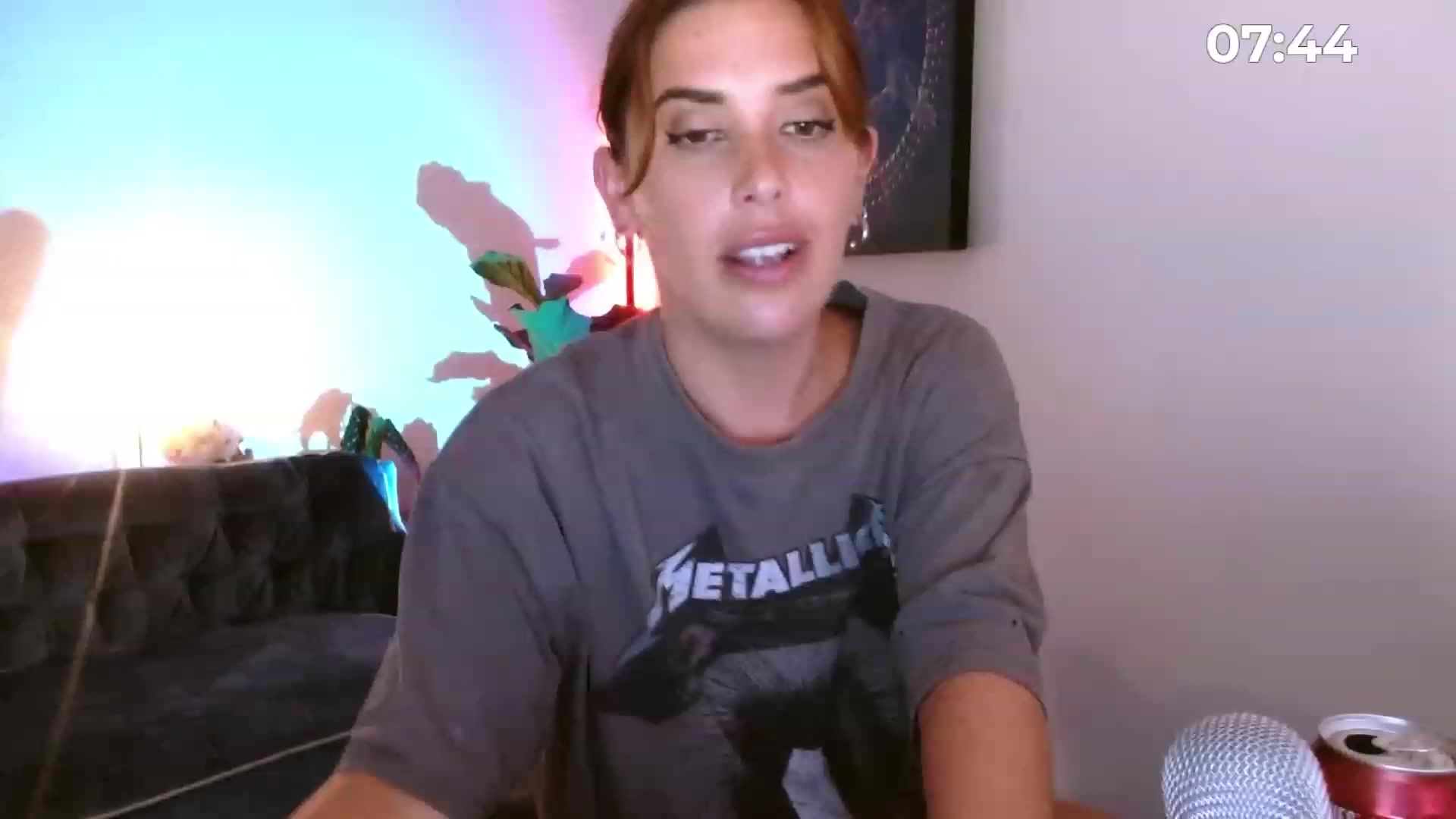 Gallery image thumbnail from HoneyTits_'s myfreecams stream on, 11/18/2022, 10:19 image 15 of 20