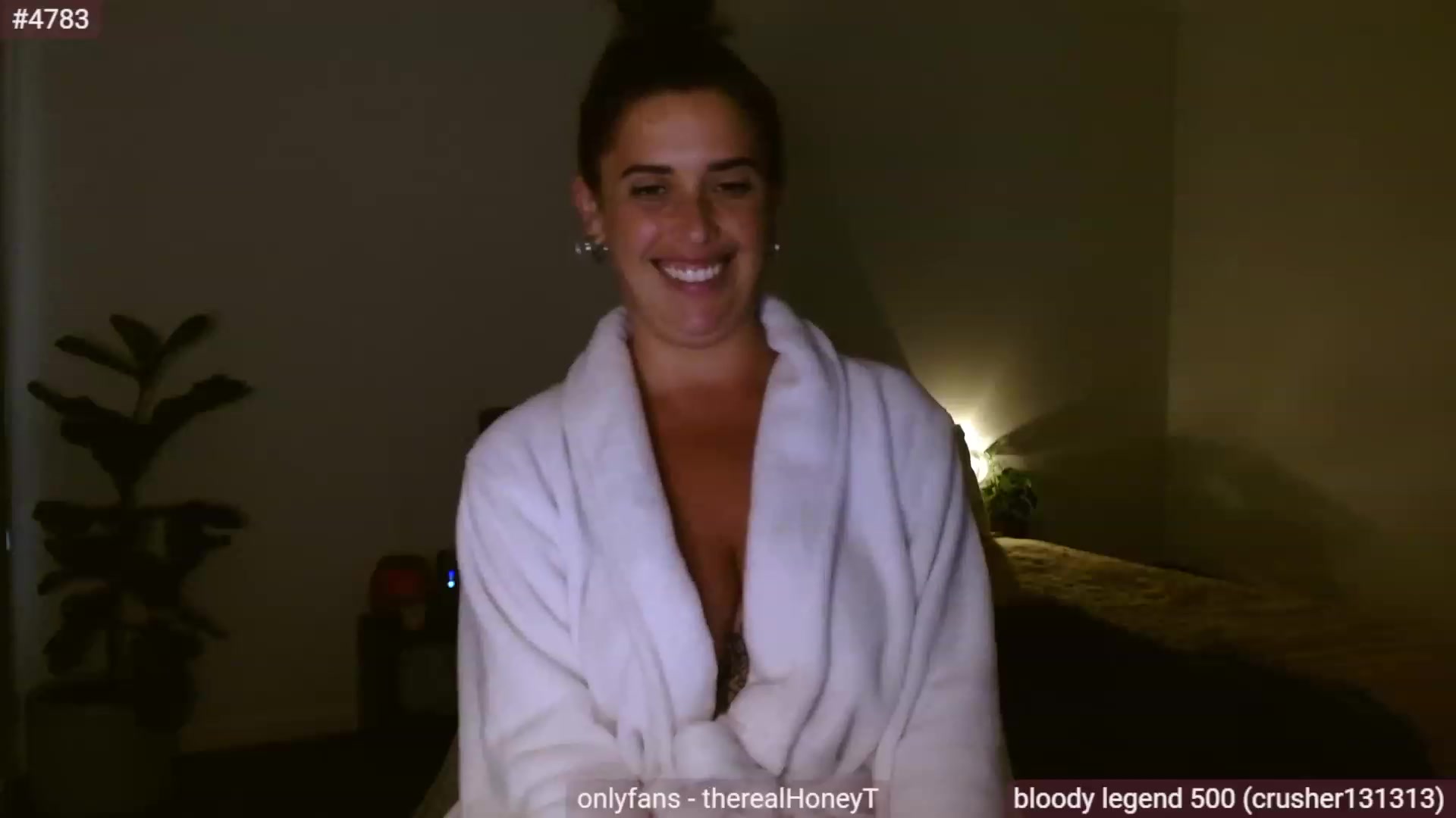 Gallery image thumbnail from HoneyTits_'s myfreecams stream on, 12/07/2022, 08:07 image 18 of 20
