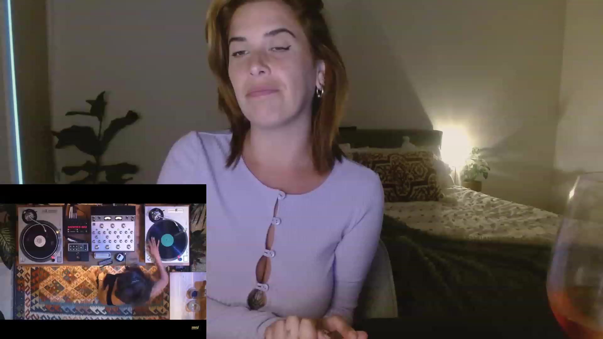 Gallery image thumbnail from HoneyTits_'s myfreecams stream on, 12/29/2022, 09:32 image 20 of 20