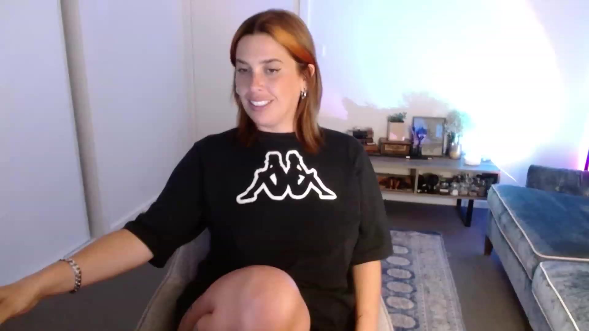 Gallery image thumbnail from HoneyTits_'s myfreecams stream on, 01/26/2023, 12:02 image 15 of 20