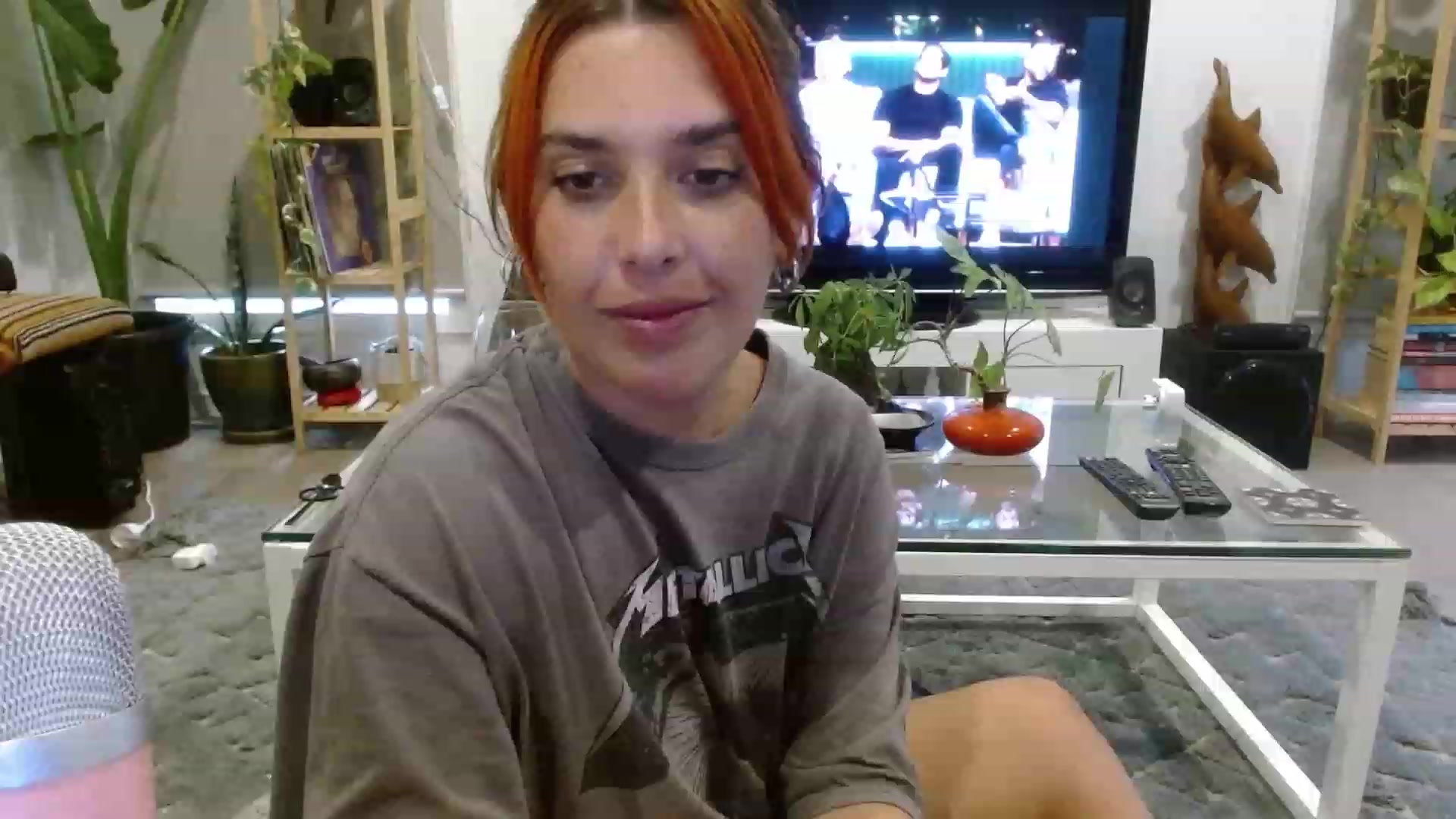 Gallery image thumbnail from HoneyTits_'s myfreecams stream on, 02/13/2023, 09:07 image 19 of 20