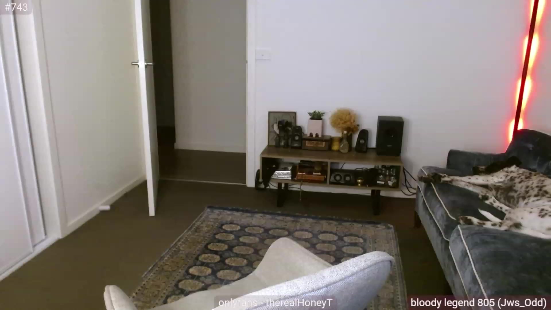 Gallery image thumbnail from HoneyTits_'s myfreecams stream on, 03/06/2023, 11:03 image 15 of 20