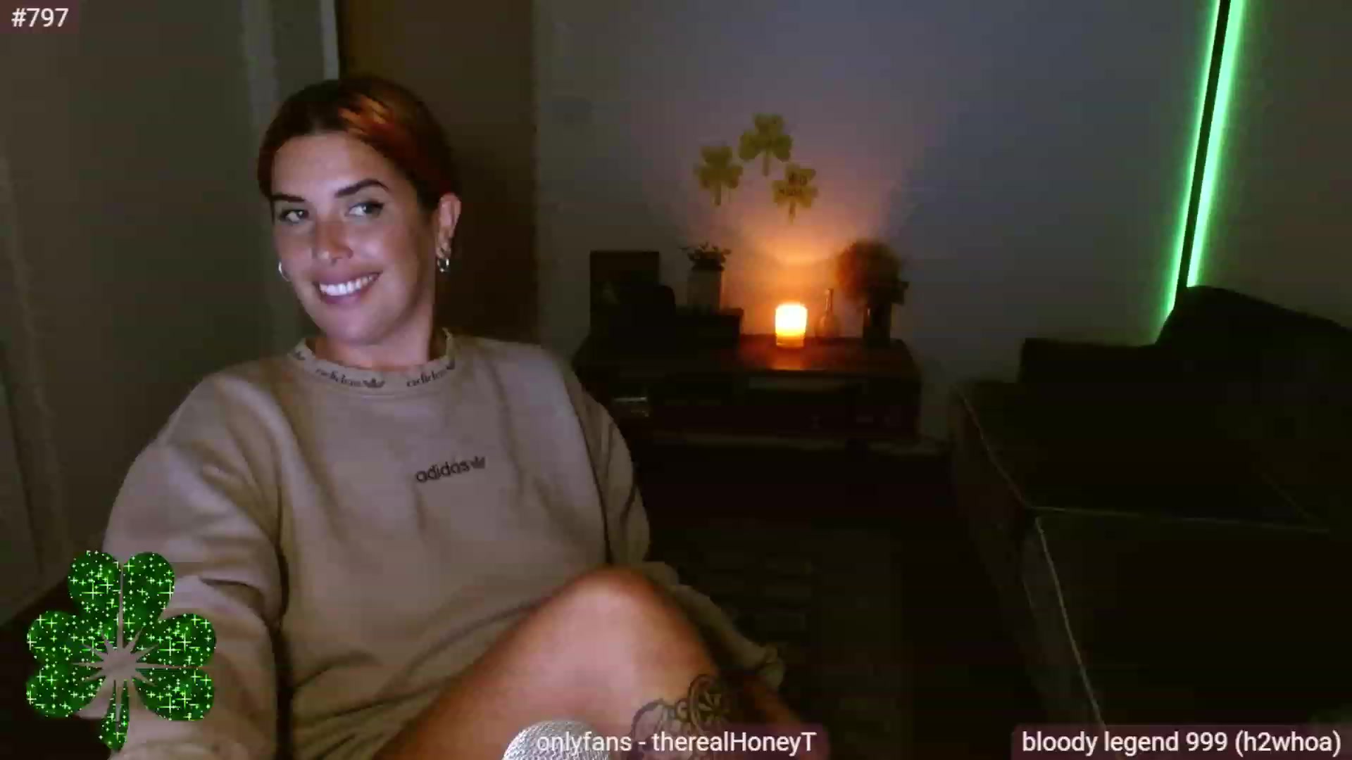 Gallery image thumbnail from HoneyTits_'s myfreecams stream on, 03/18/2023, 10:39 image 4 of 20