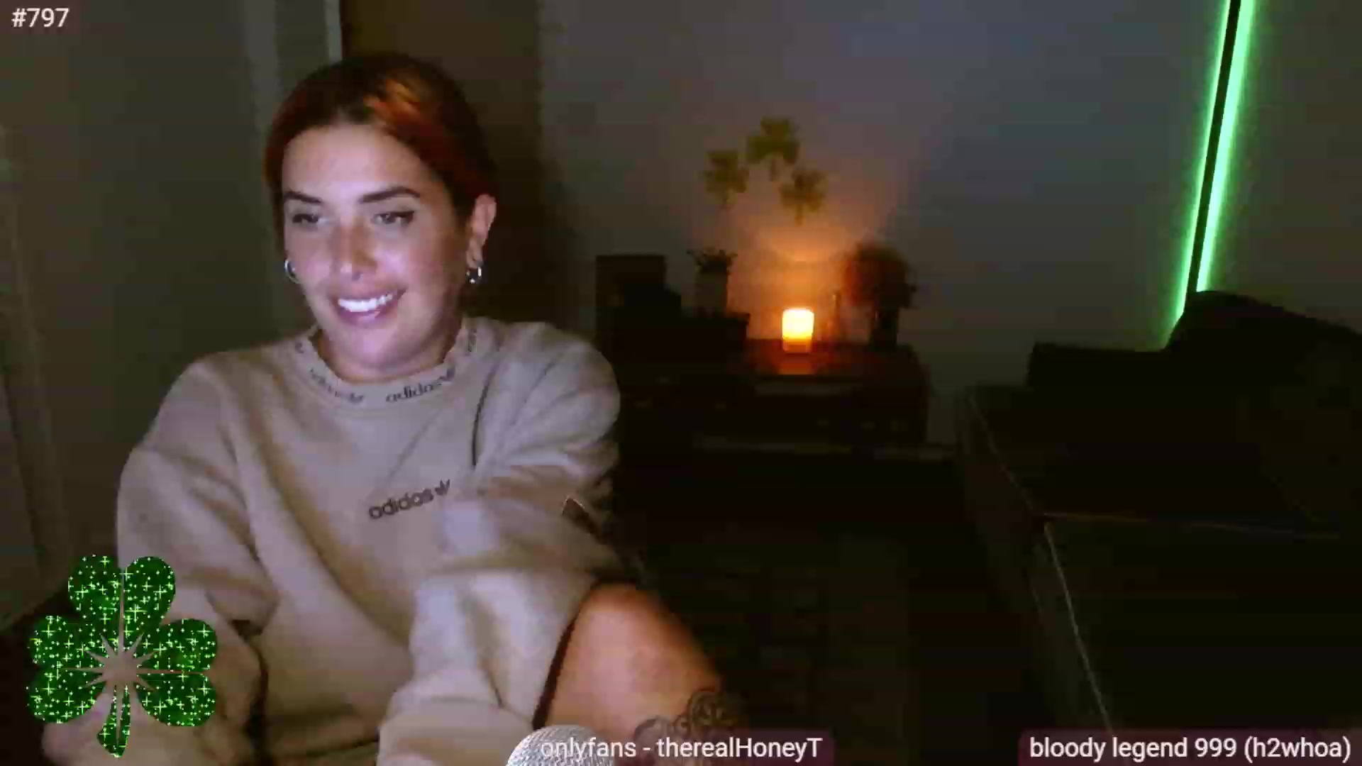 Gallery image thumbnail from HoneyTits_'s myfreecams stream on, 03/18/2023, 10:39 image 5 of 20