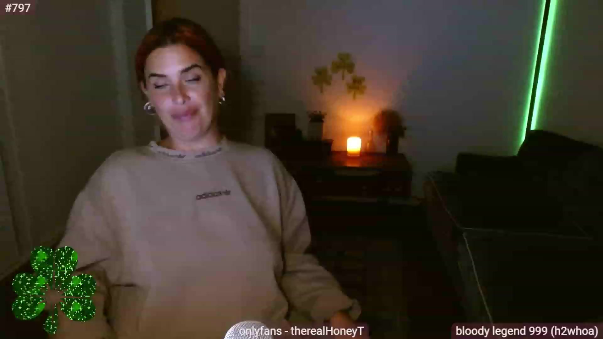 Gallery image thumbnail from HoneyTits_'s myfreecams stream on, 03/18/2023, 10:39 image 3 of 20