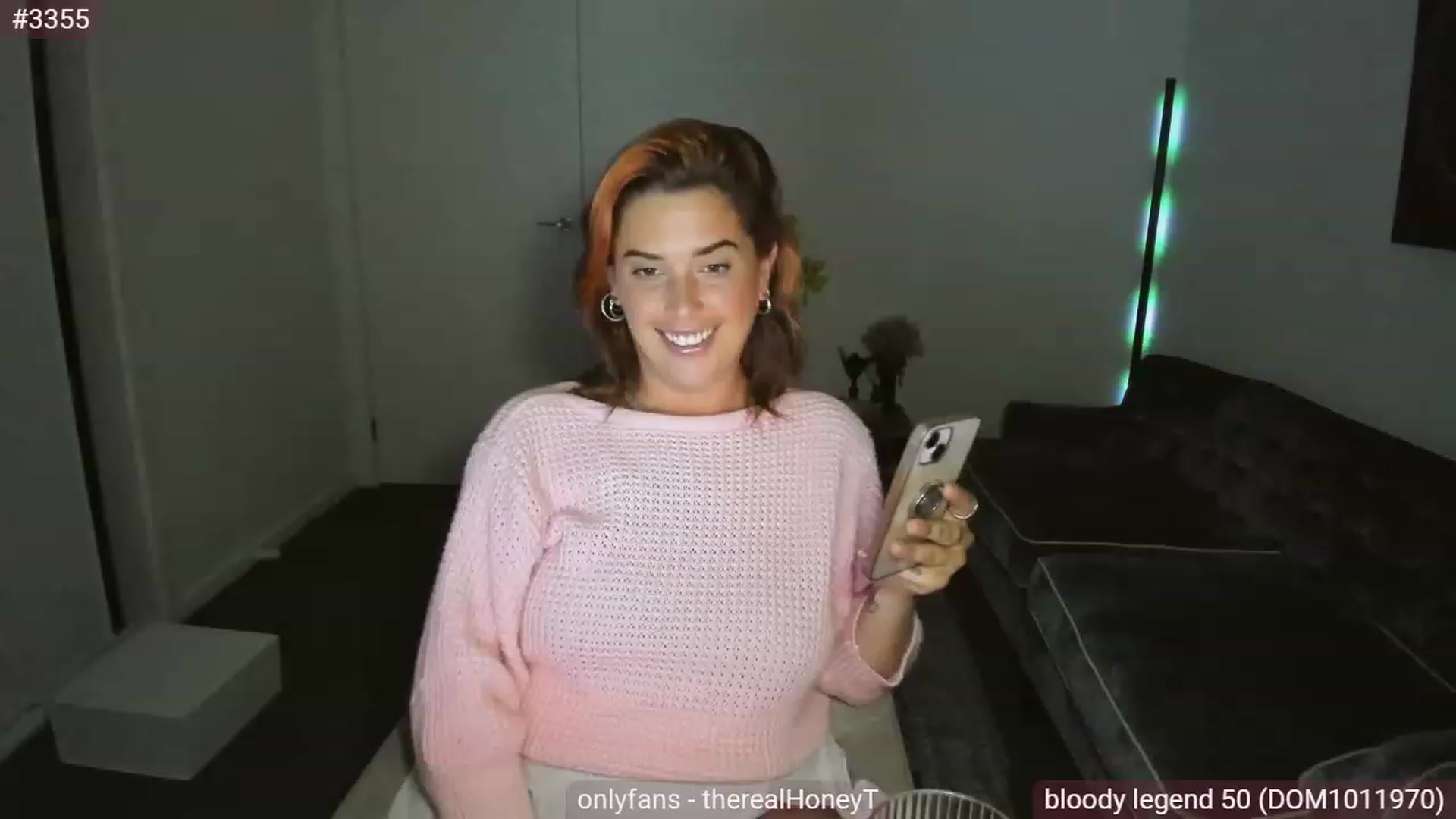 Gallery image thumbnail from HoneyTits_'s myfreecams stream on, 04/03/2023, 11:54 image 4 of 20