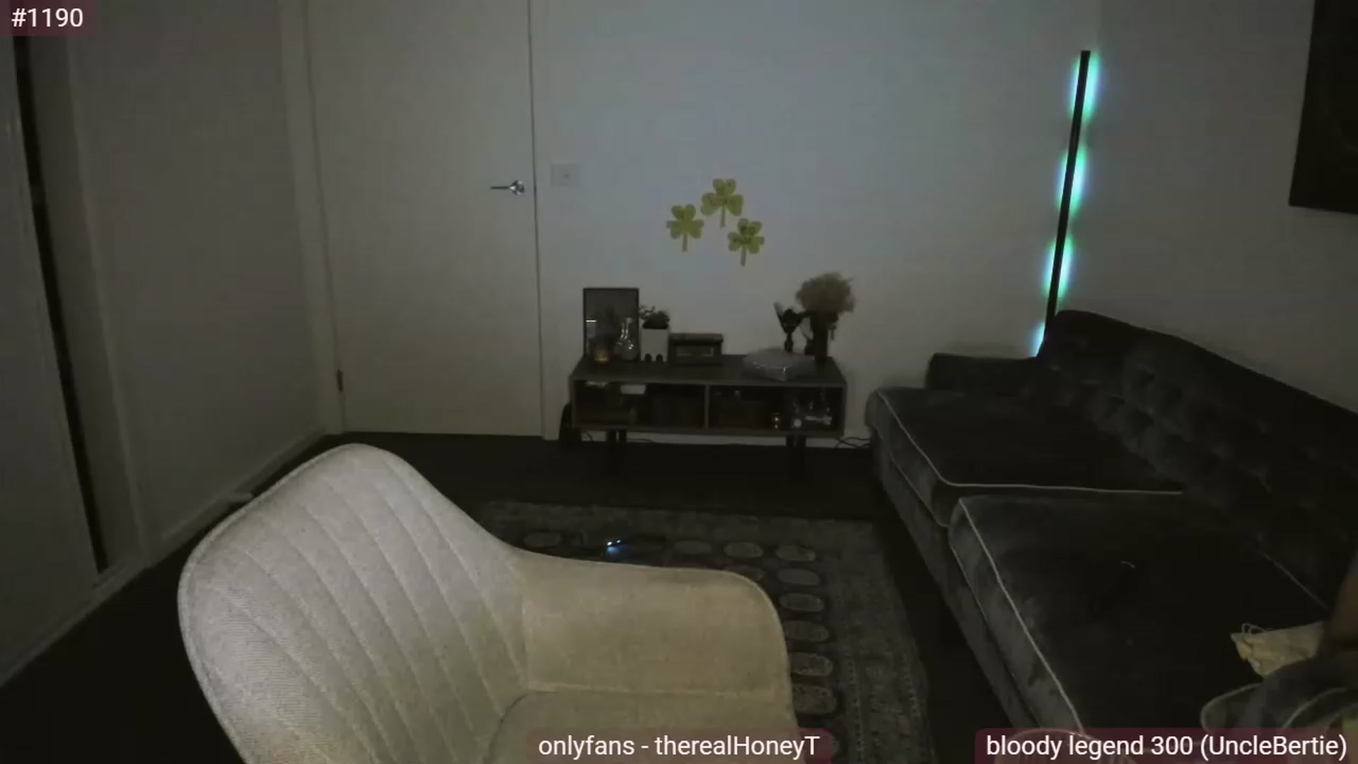 Gallery image thumbnail from HoneyTits_'s myfreecams stream on, 04/03/2023, 12:42 image 19 of 20