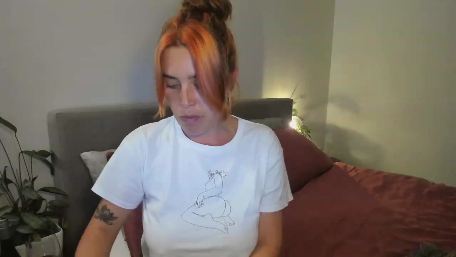 Gallery image thumbnail from HoneyTits_'s myfreecams stream on, 04/18/2023, 12:35 image 2 of 20