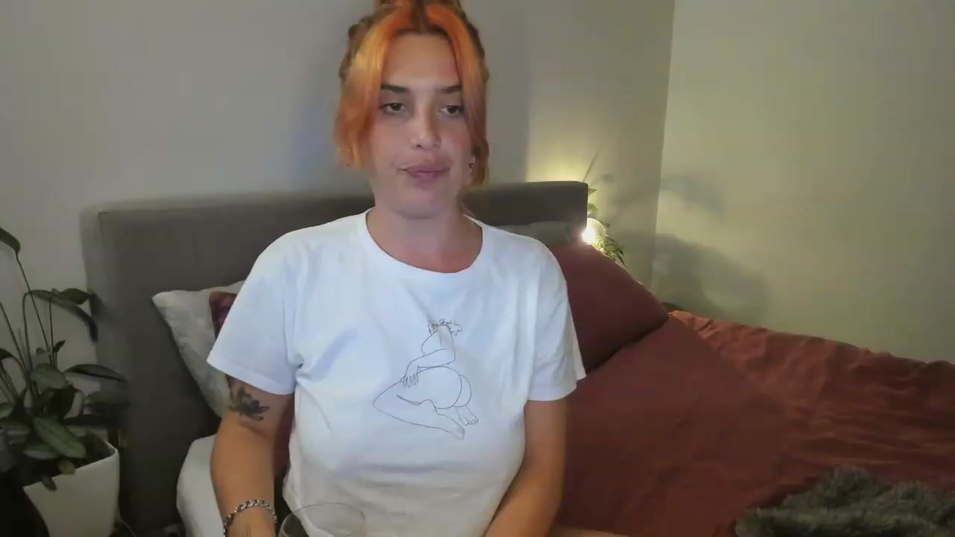 Gallery image thumbnail from HoneyTits_'s myfreecams stream on, 04/18/2023, 12:35 image 3 of 20