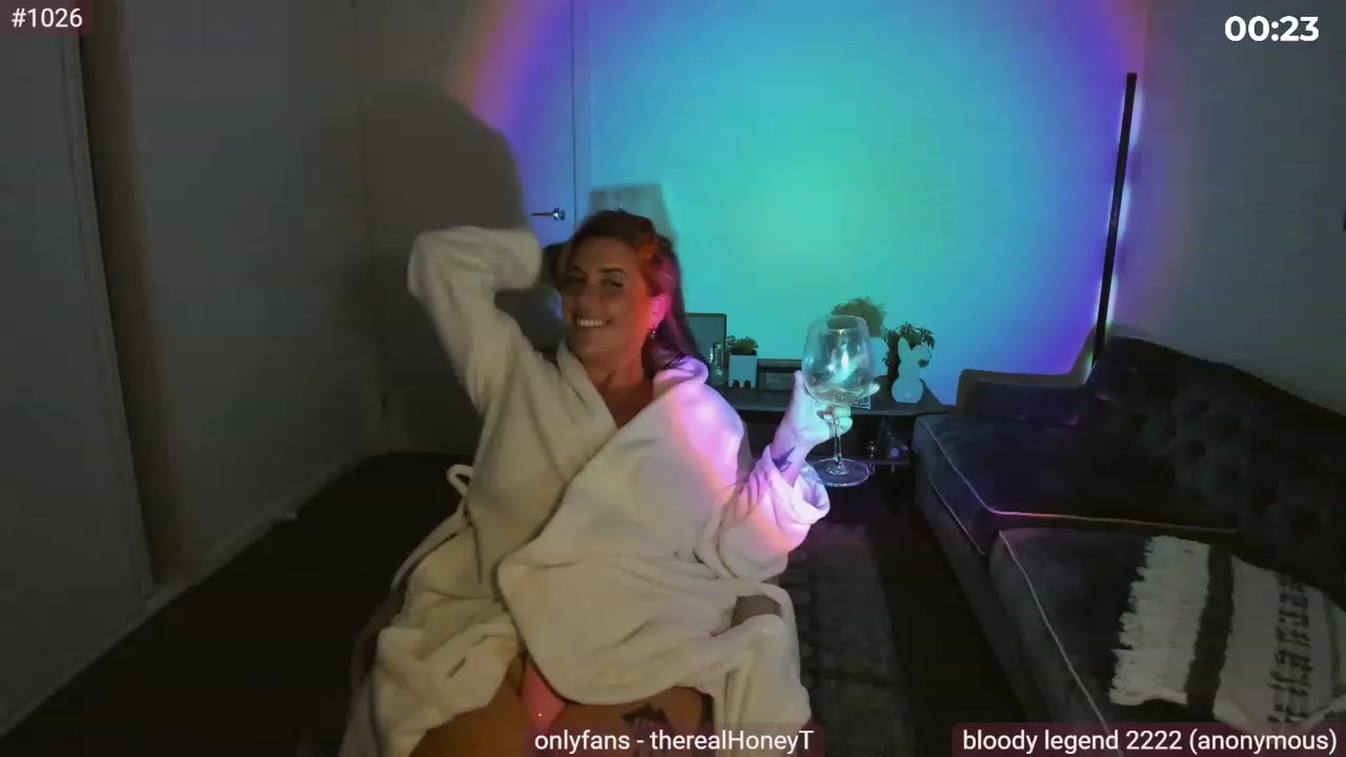 Gallery image thumbnail from HoneyTits_'s myfreecams stream on, 04/25/2023, 10:01 image 14 of 20