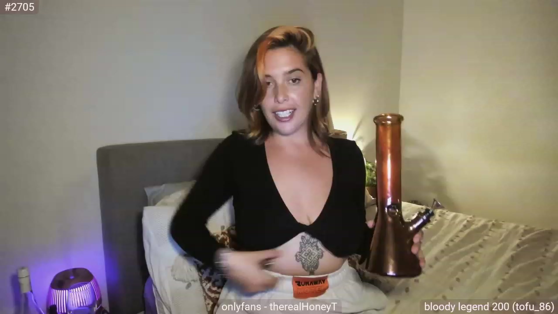 Gallery image thumbnail from HoneyTits_'s myfreecams stream on, 05/04/2023, 08:45 image 9 of 20