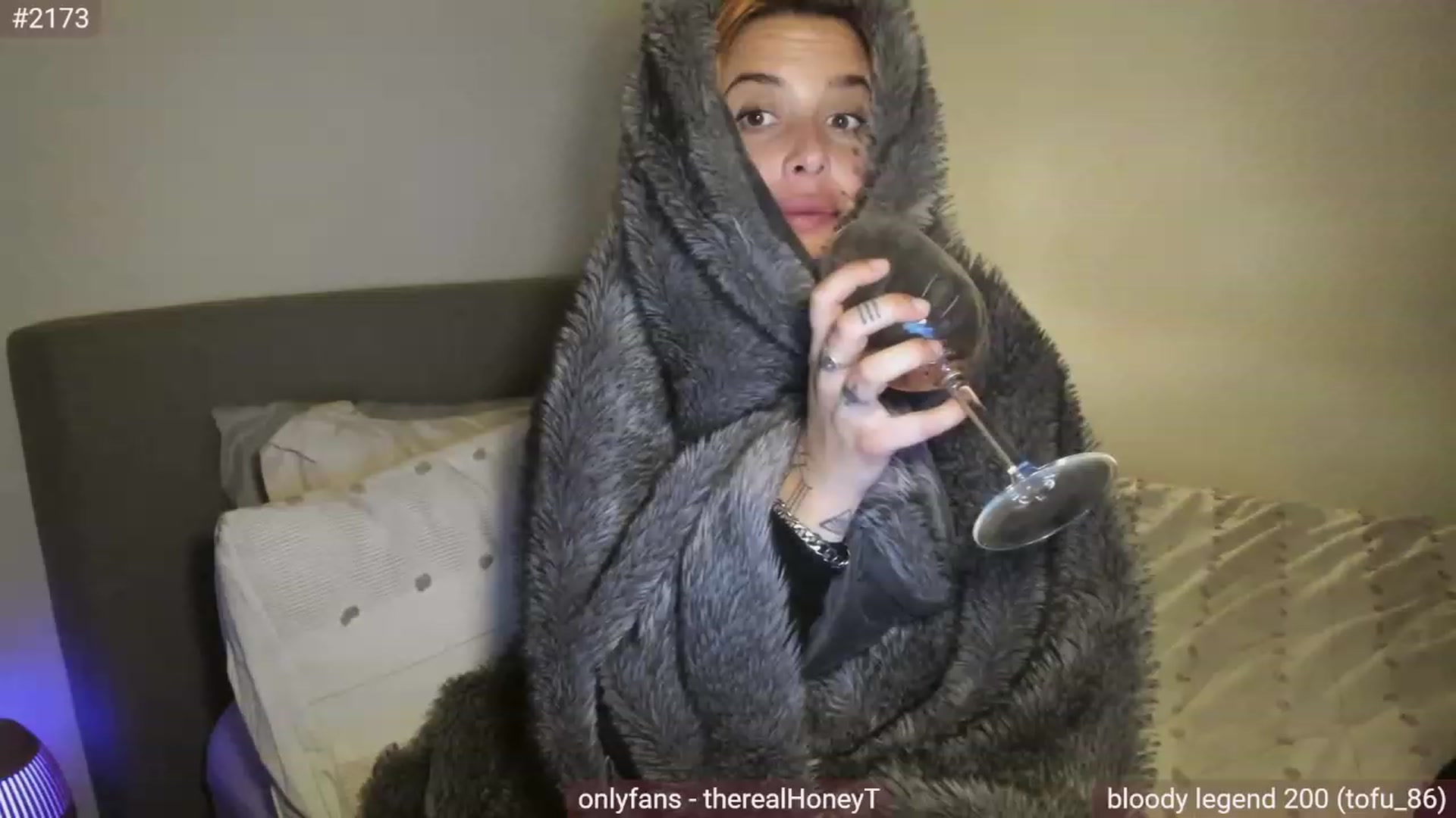 Gallery image thumbnail from HoneyTits_'s myfreecams stream on, 05/04/2023, 10:31 image 20 of 20