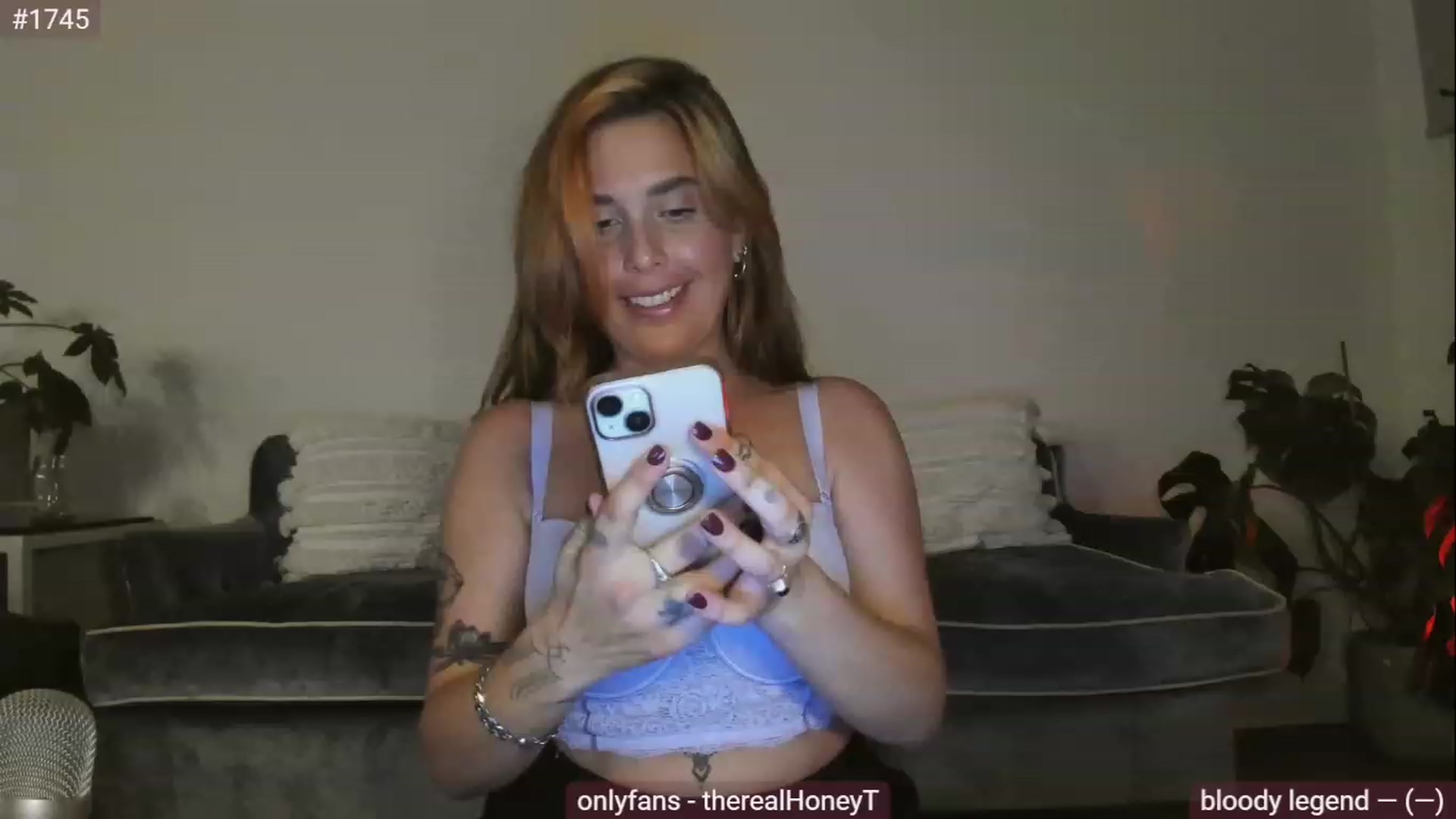 Gallery image thumbnail from HoneyTits_'s myfreecams stream on, 05/19/2023, 10:18 image 3 of 20