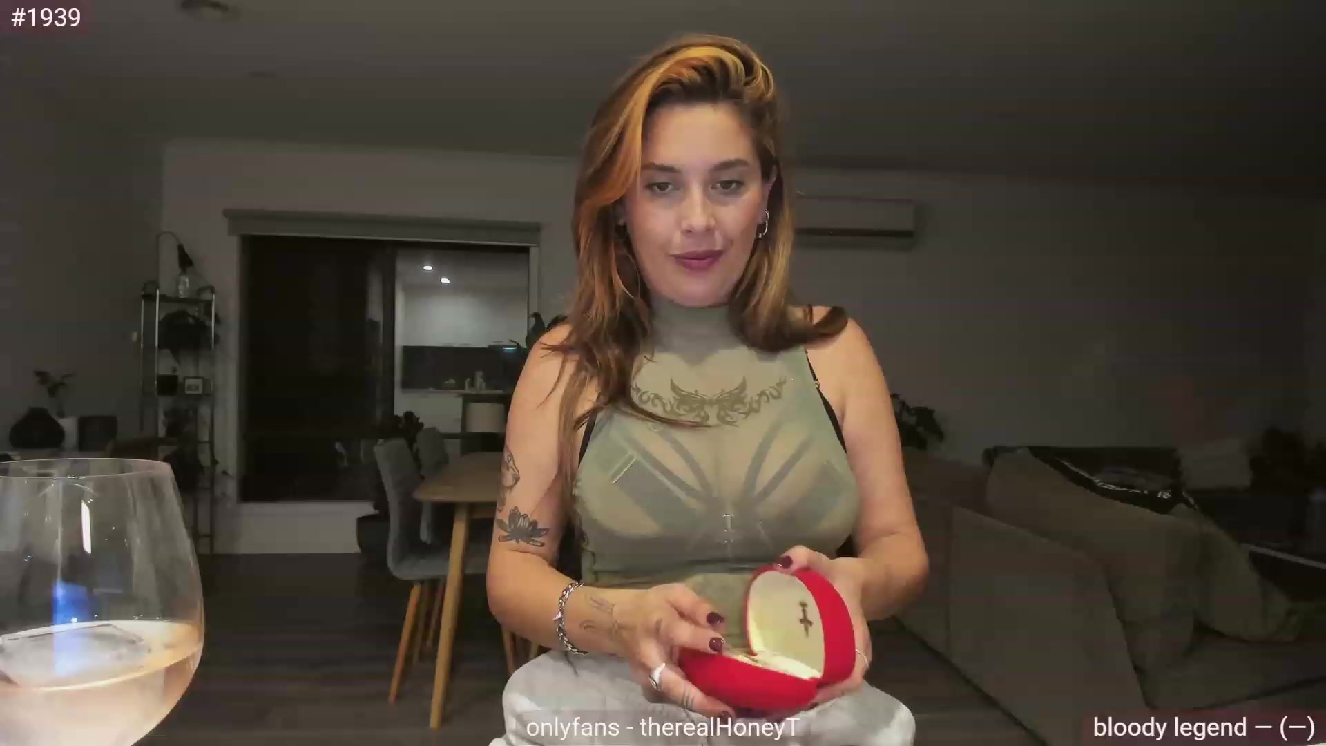Gallery image thumbnail from HoneyTits_'s myfreecams stream on, 05/24/2023, 08:34 image 8 of 20
